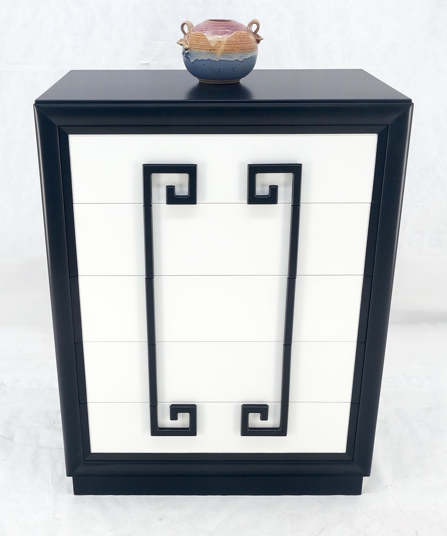 EstablishedLines Kittinger Black & White Lacquer Mandarin Chest of 5 Drawers Dresser MINT!
