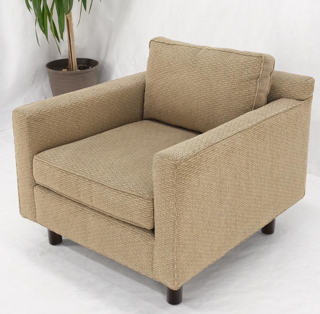 EstablishedLines Deep Oatmeal Fabric Upholstery Contemporary Lounge Chair on Dowel Legs