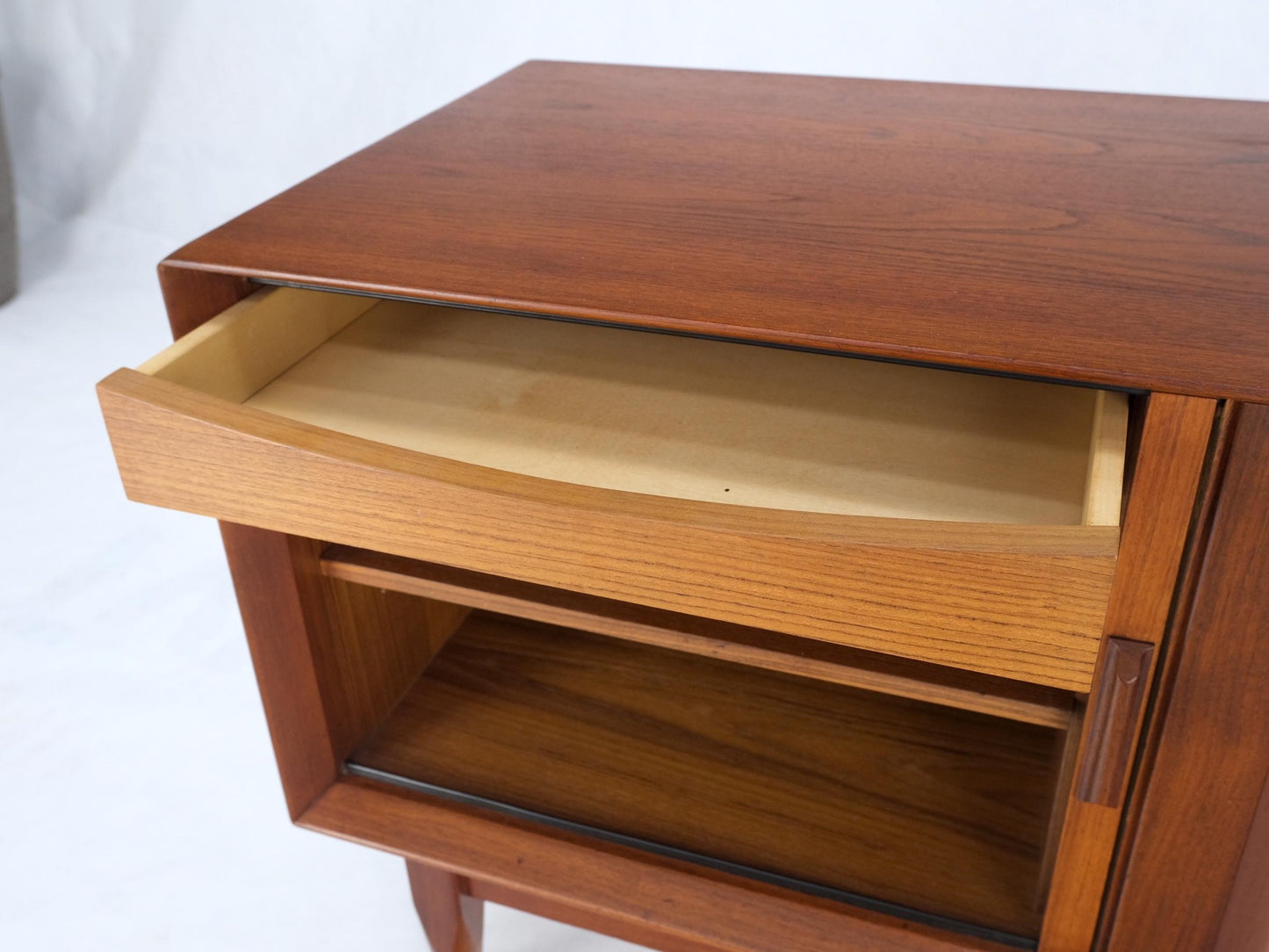 EstablishedLines Danish Mid-Century Modern Tambour Door One Drawer End Table Night Stand Mint!
