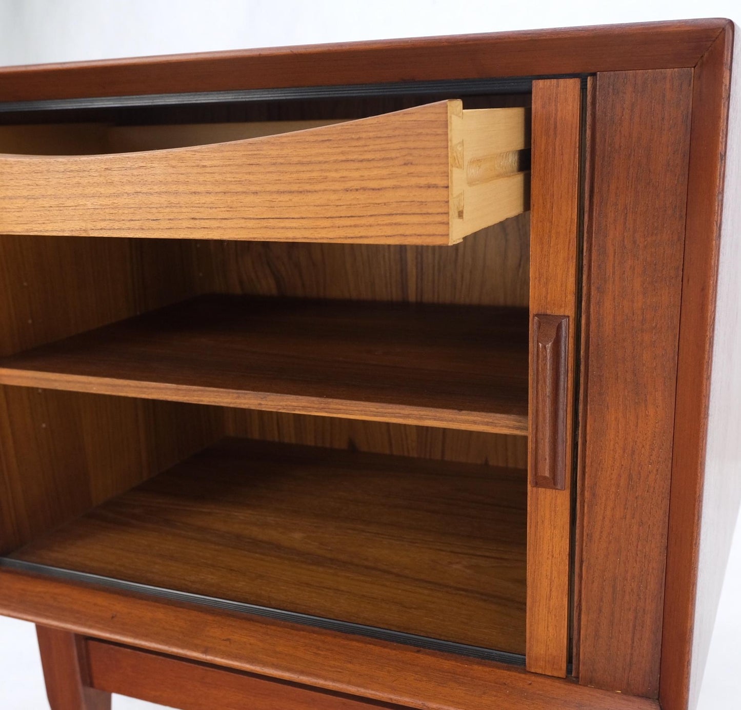 EstablishedLines Danish Mid-Century Modern Tambour Door One Drawer End Table Night Stand Mint!