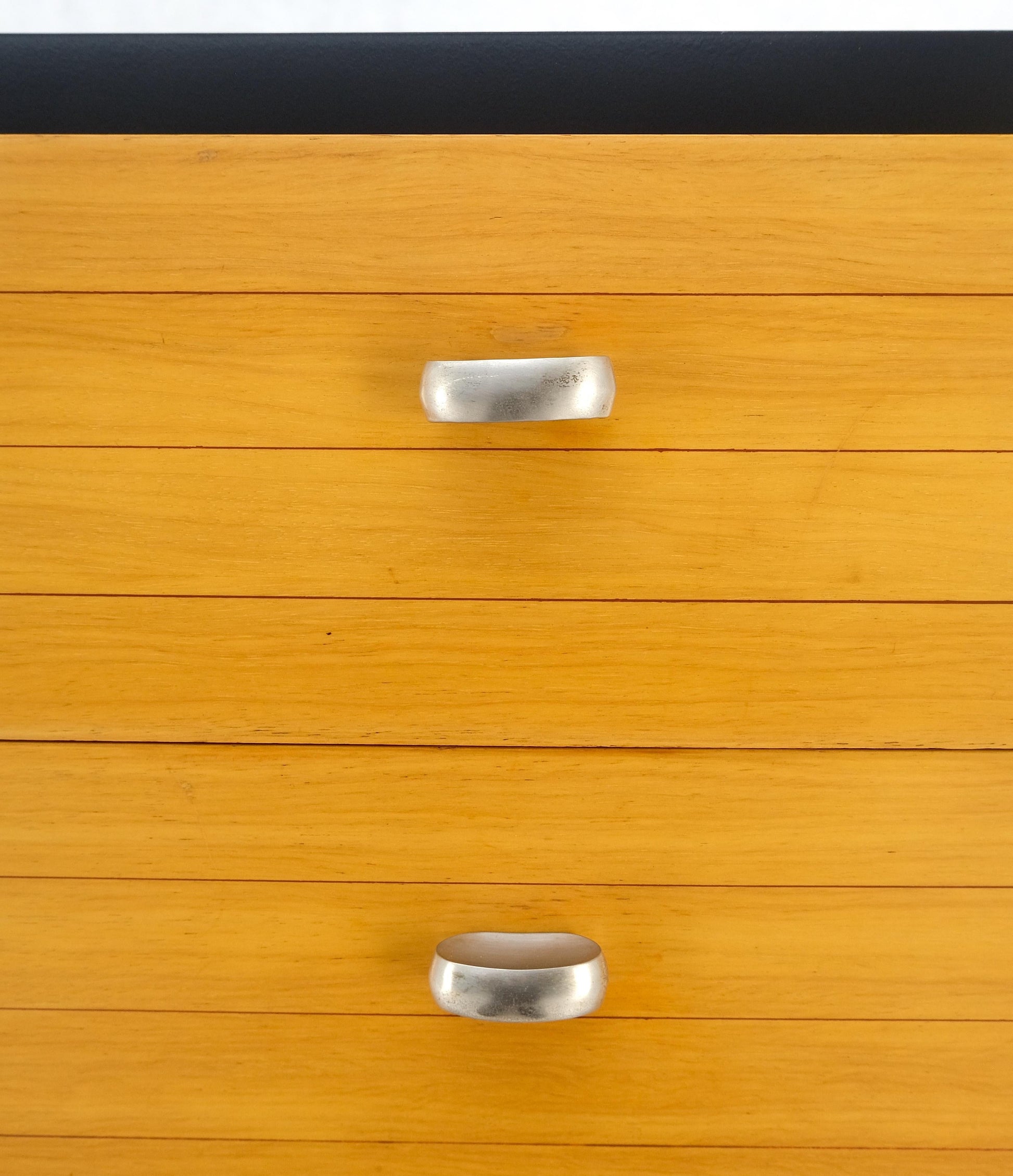 EstablishedLines American of Martinsville Black & Blond 10 Drawers Dresser on Bracket Feet MINT!