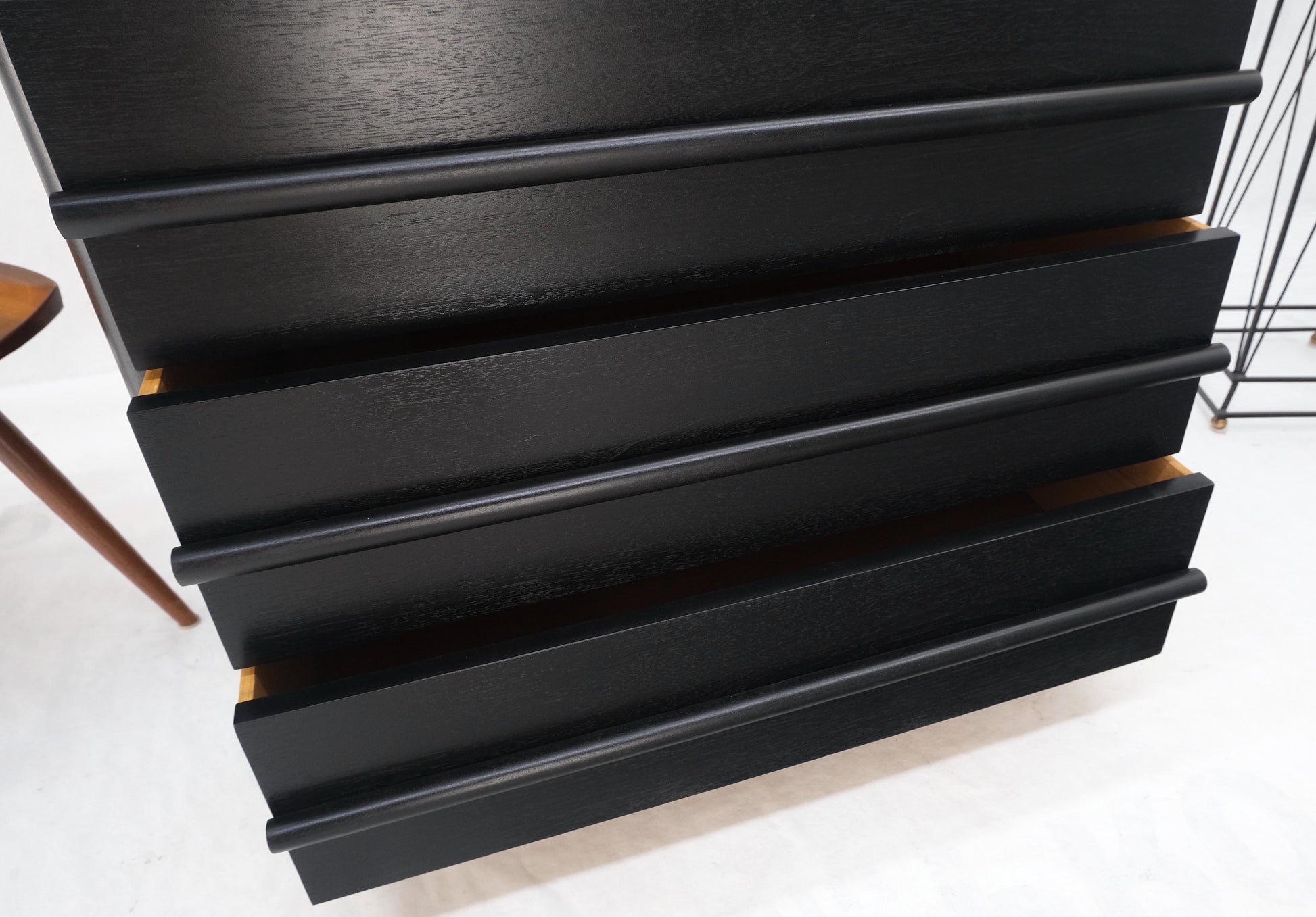 Gibbings Widdicomb Ebonized Black Lacquer 3 Drawers Bachelor Chest Dresser Mint!