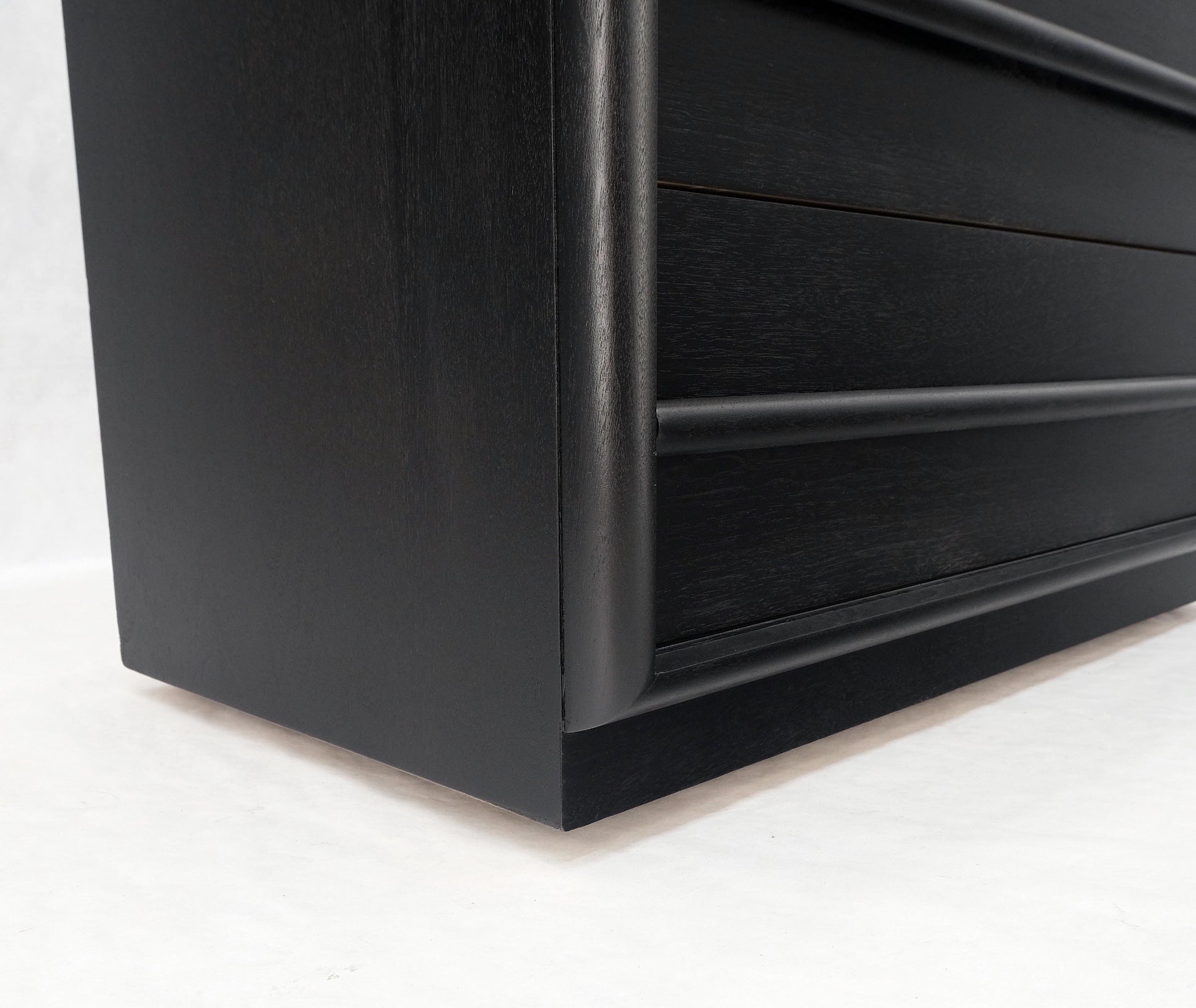 Gibbings Widdicomb Ebonized Black Lacquer 3 Drawers Bachelor Chest Dresser Mint!