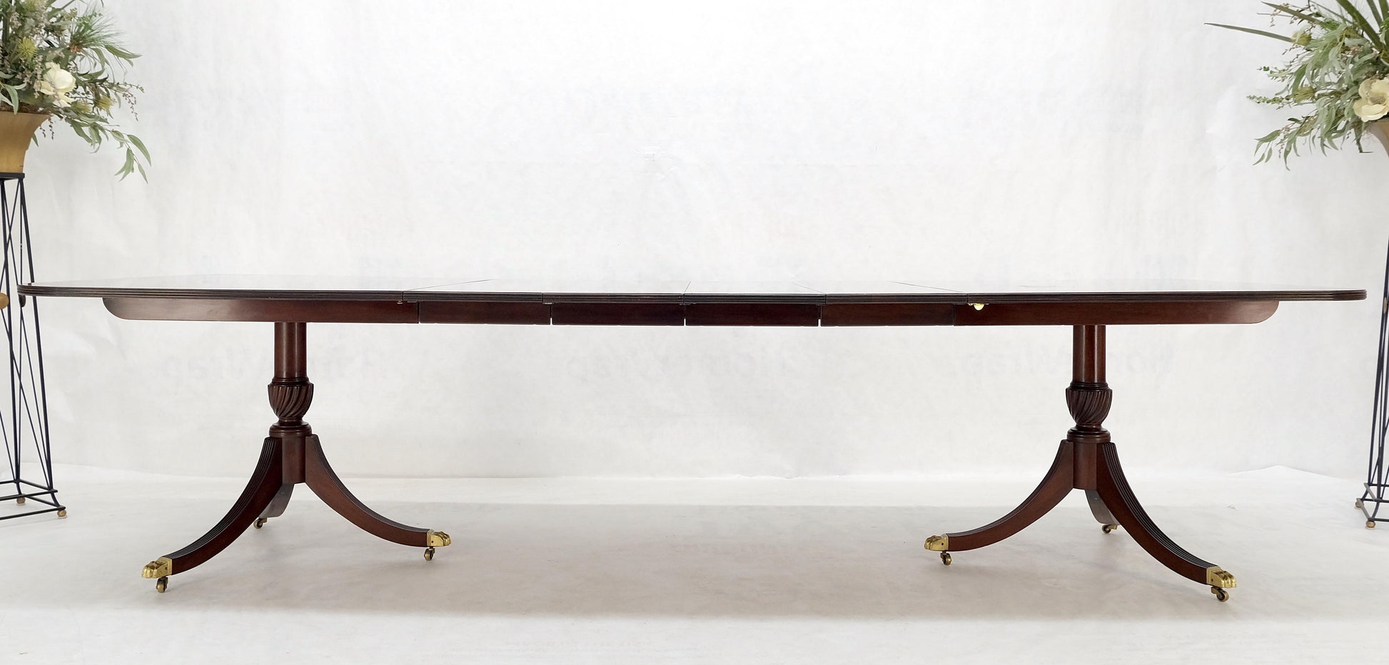 EstablishedLines Double Pedestal 4 Leafs Banded Mahogany Dining Table by Kittinger Mint!