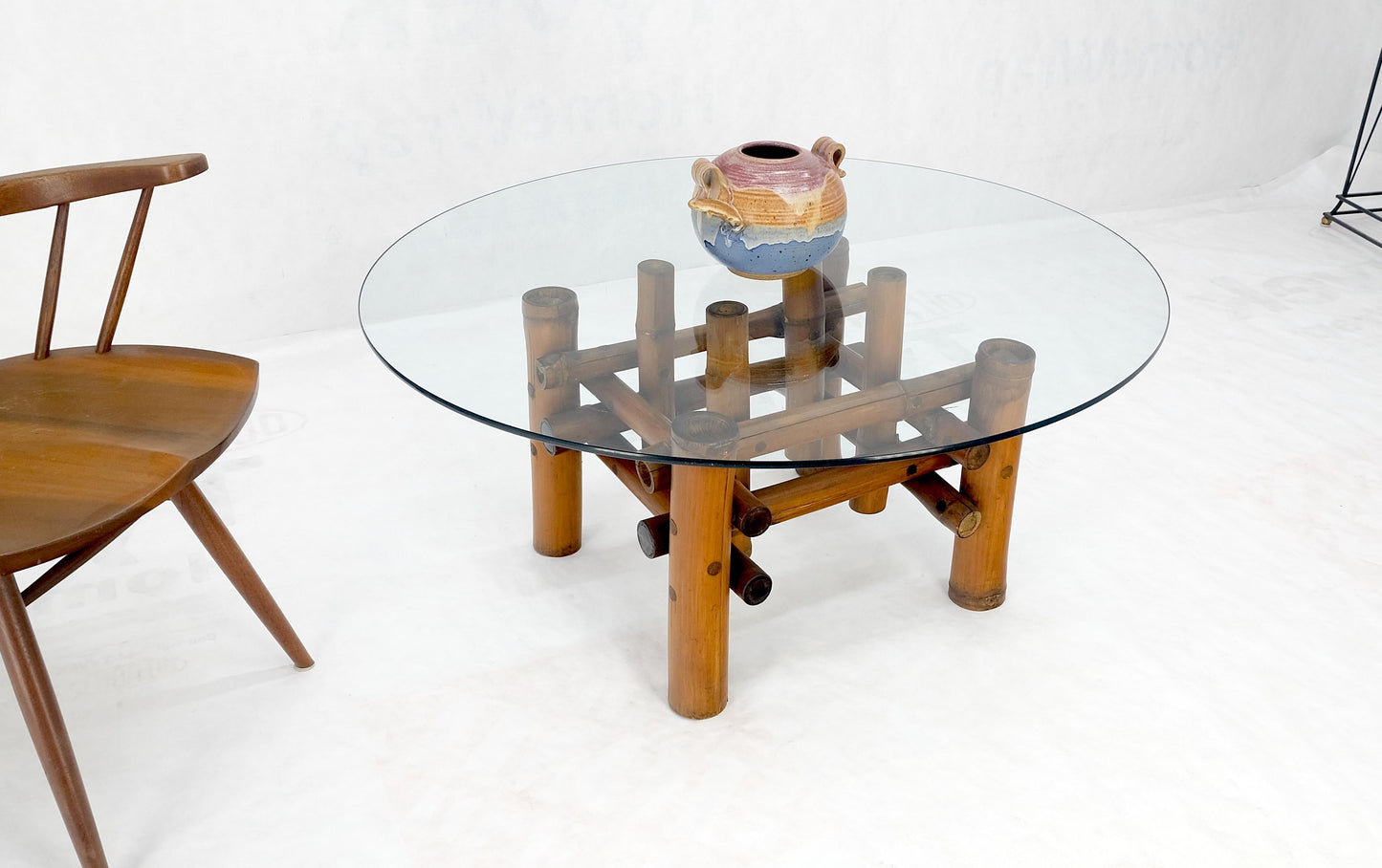 EstablishedLines Mid Century Modern Round Glass Top Thick Diameter Bamboo Base Coffee Table MINT