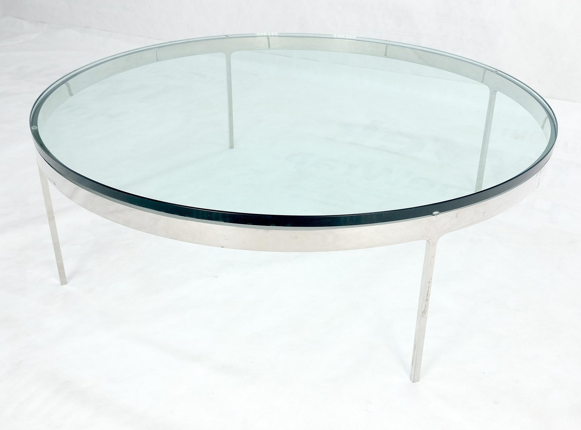 EstablishedLines Bauhaus 3/4" Thick Glass Top Round Stainless Steel Base Coffee Center Table MINT