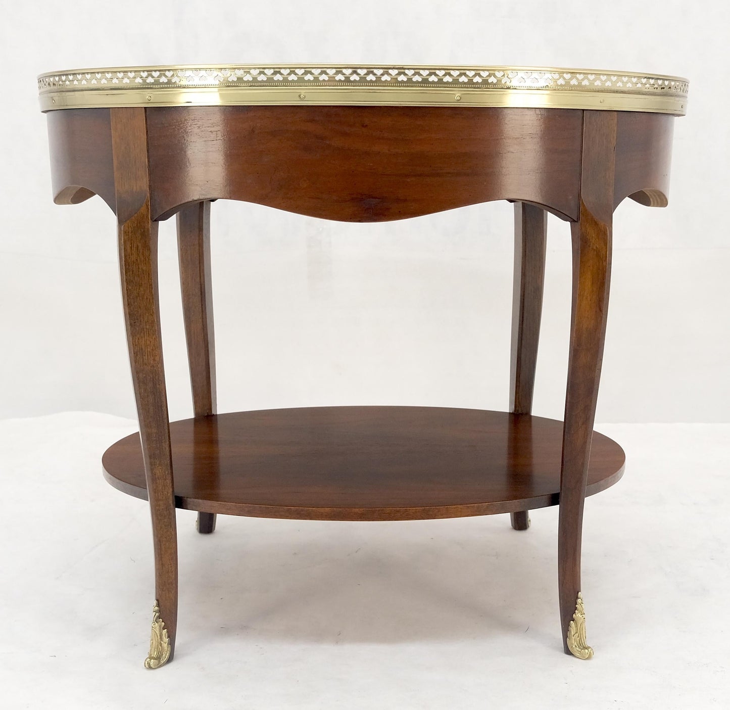 EstablishedLines Baker Brass Gallery & Feet Oval Top Two Tier Side End Lamp Table Stand MINT