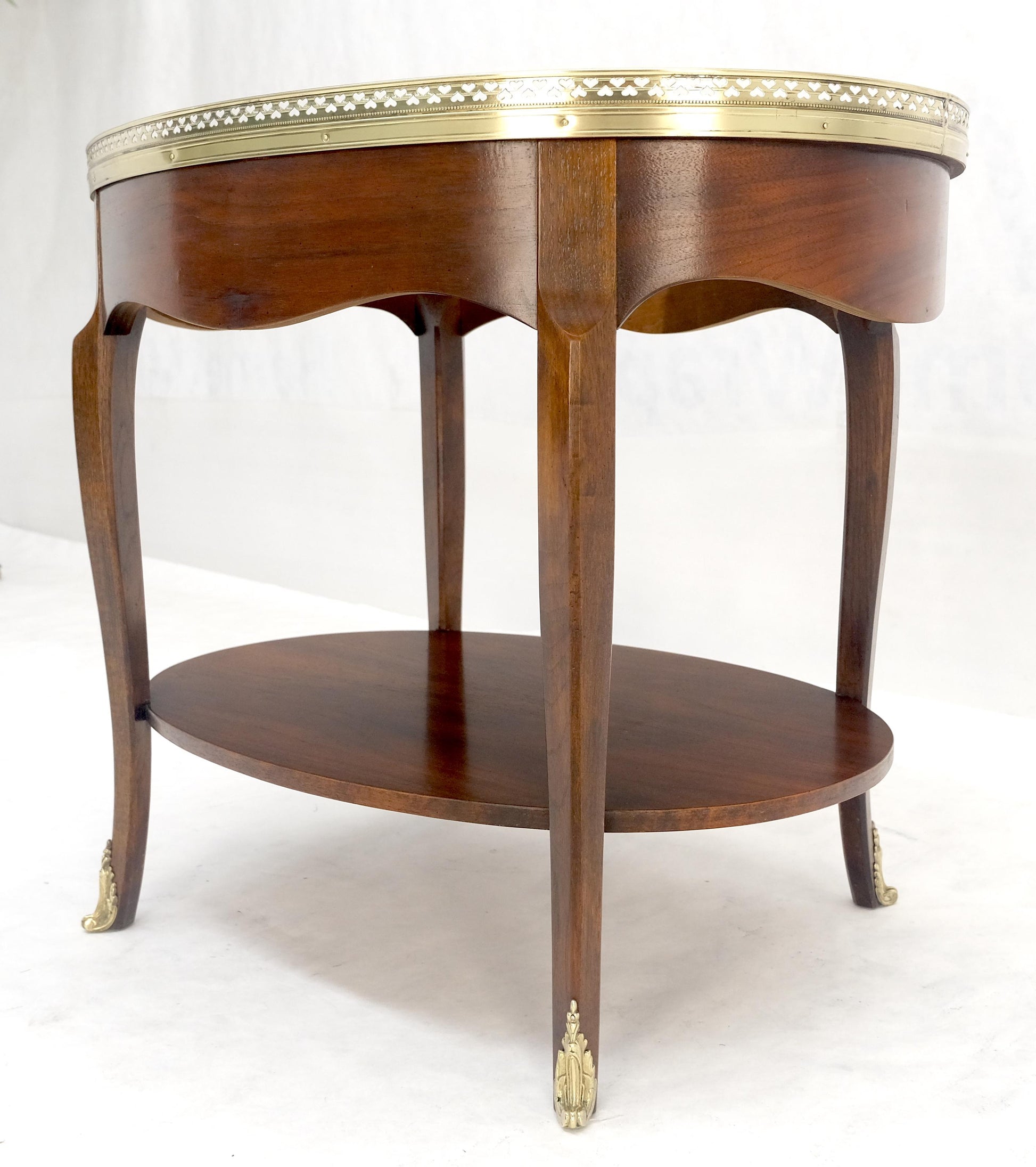 EstablishedLines Baker Brass Gallery & Feet Oval Top Two Tier Side End Lamp Table Stand MINT
