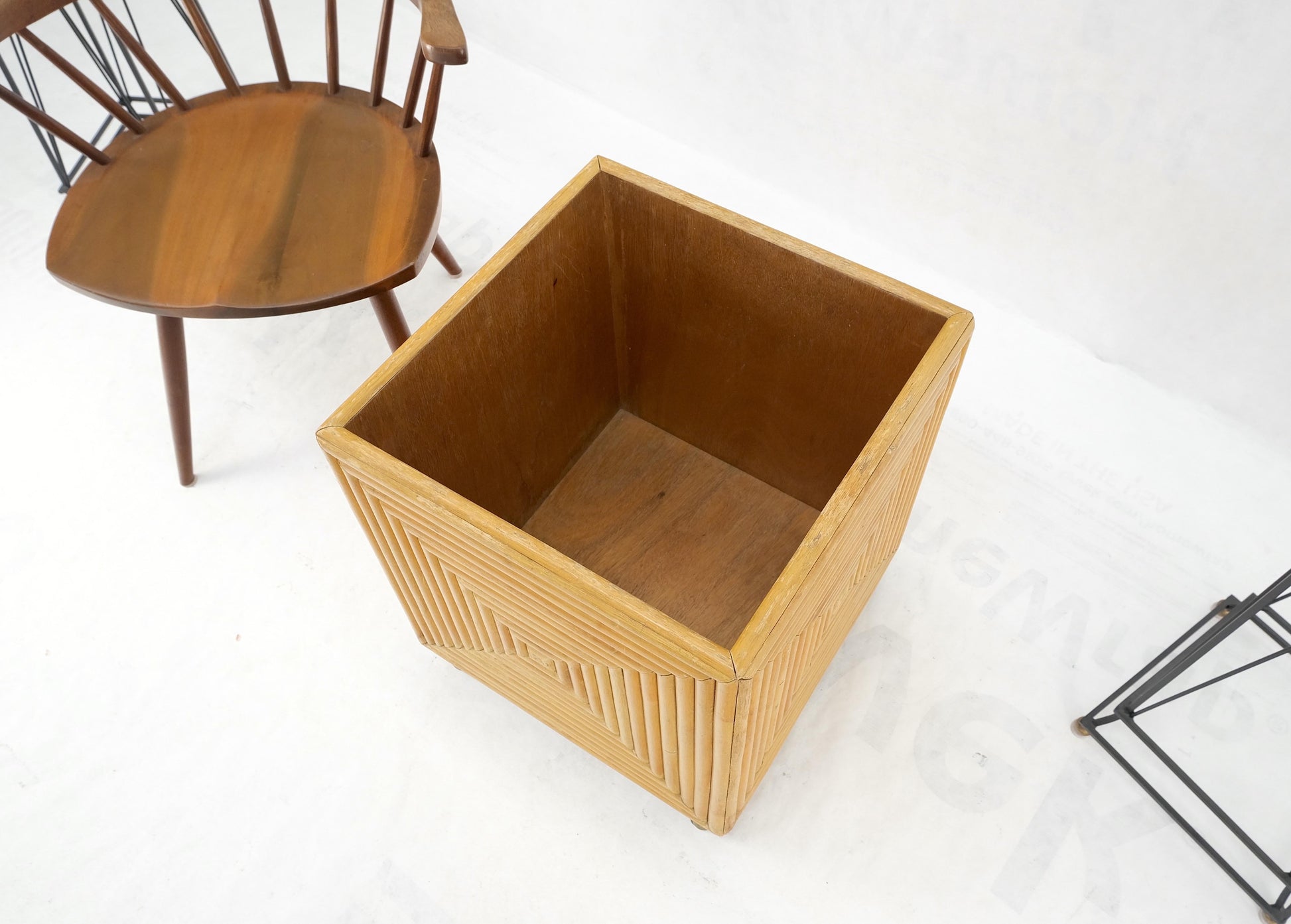 EstablishedLines Mid-Century Modern Reed Bamboo Rattan Square Cube Shape Planter Stand on Wheels