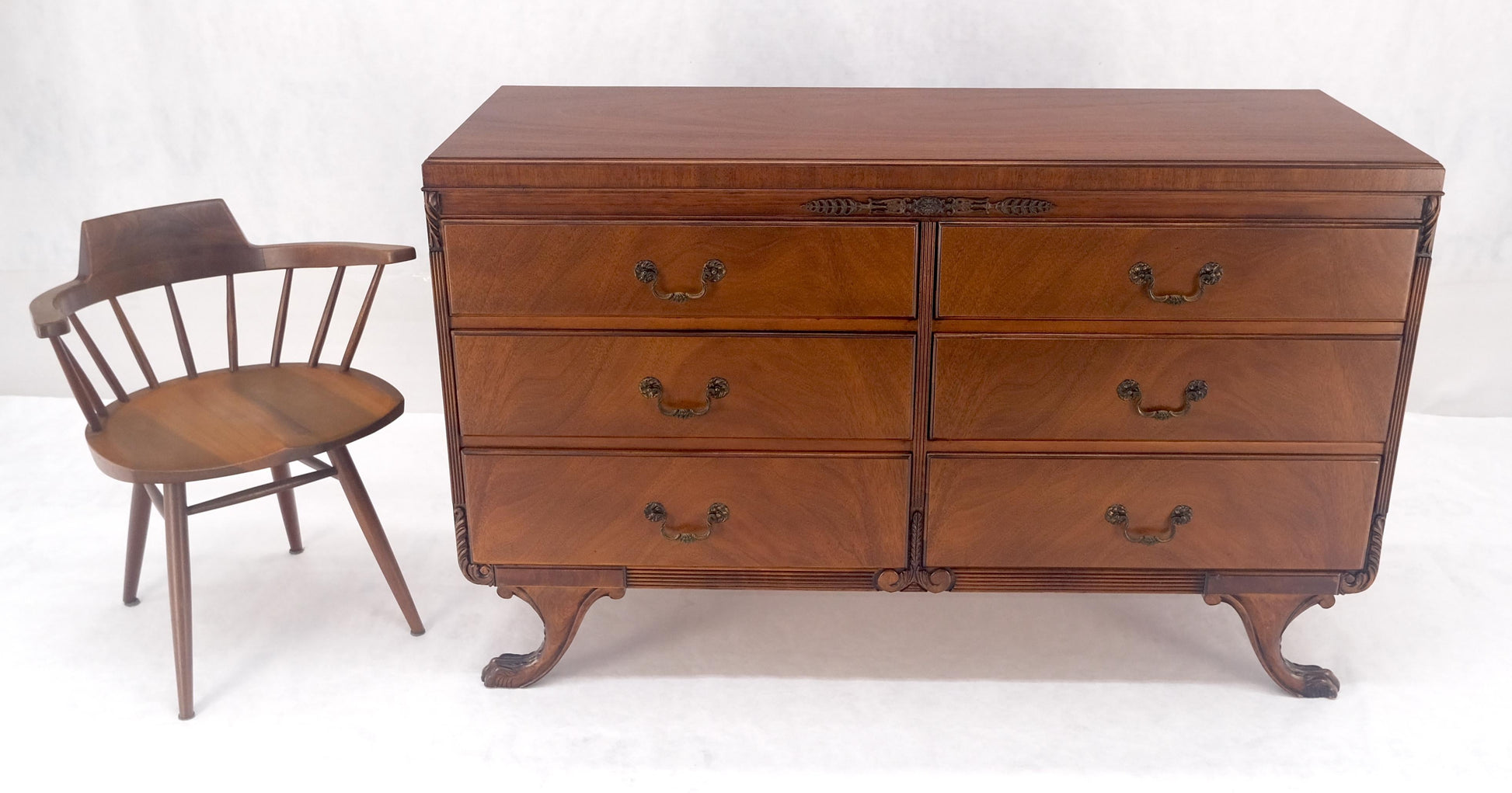 EstablishedLines Duncan Phyve Mahogany 6 Drawers Splayed Carved Legs 6 Drawers Dresser MINT