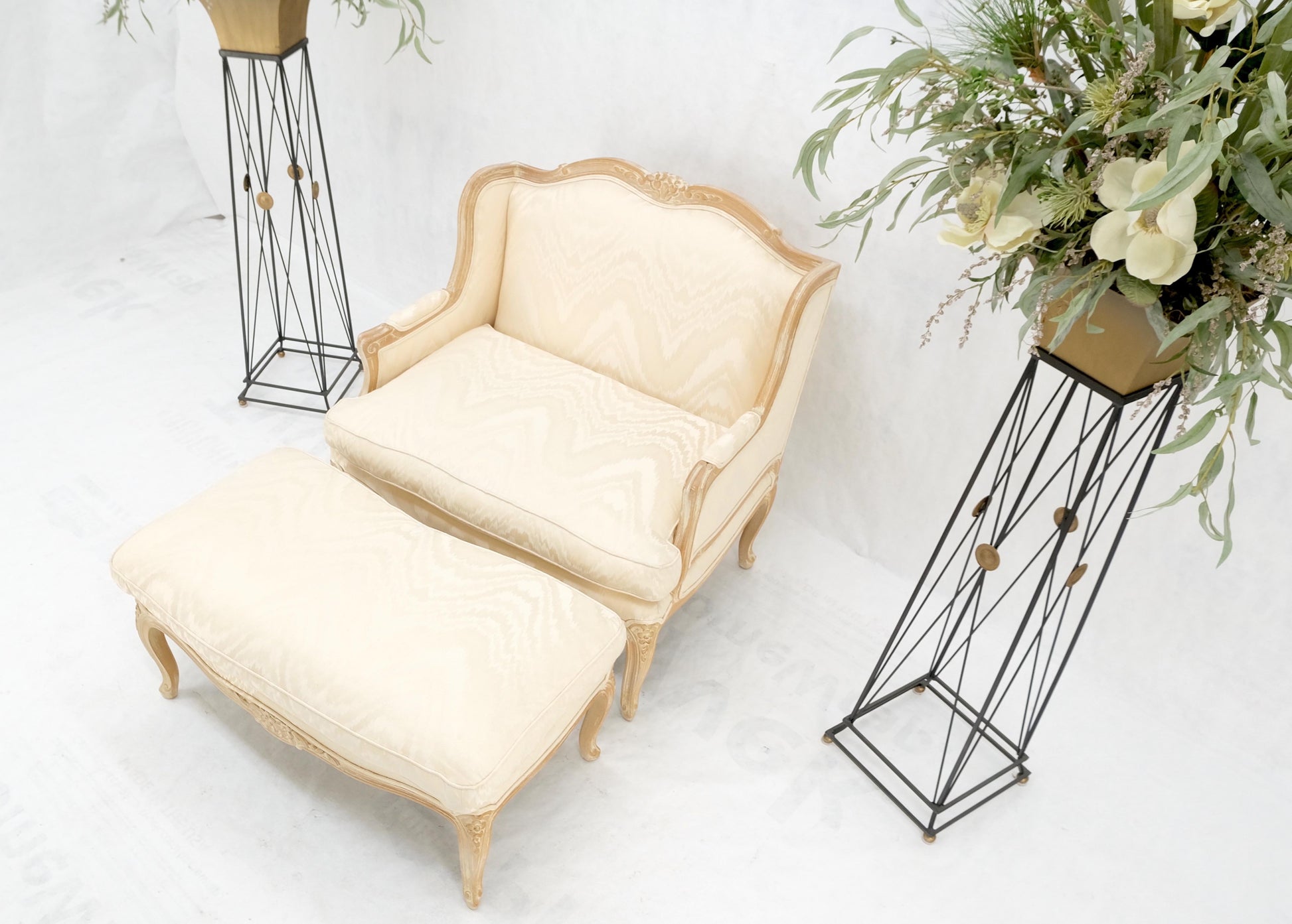 EstablishedLines Extra Wide Country French Lounge Chair W/ Matching Ottoman Beige Upholstery Mint
