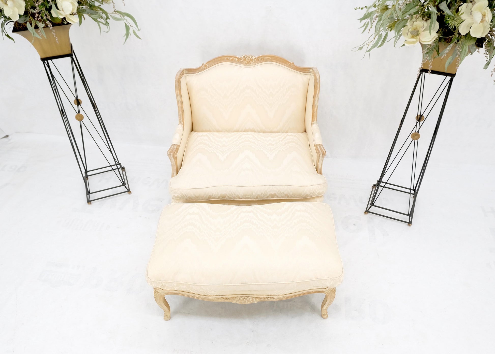EstablishedLines Extra Wide Country French Lounge Chair W/ Matching Ottoman Beige Upholstery Mint