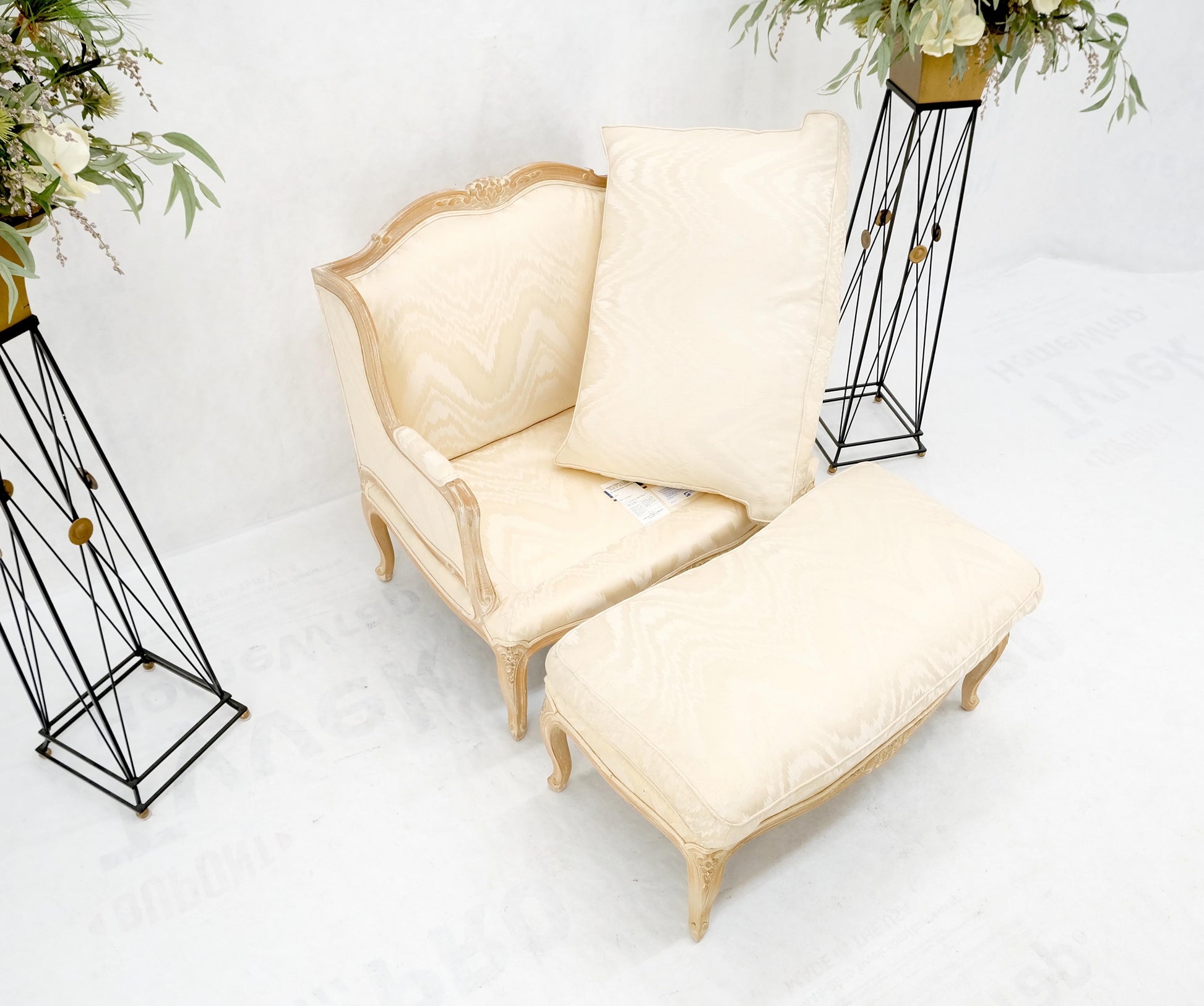 EstablishedLines Extra Wide Country French Lounge Chair W/ Matching Ottoman Beige Upholstery Mint