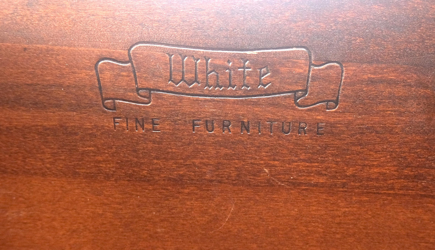 EstablishedLines Duncan Phyve Mahogany 6 Drawers Splayed Carved Legs 6 Drawers Dresser MINT