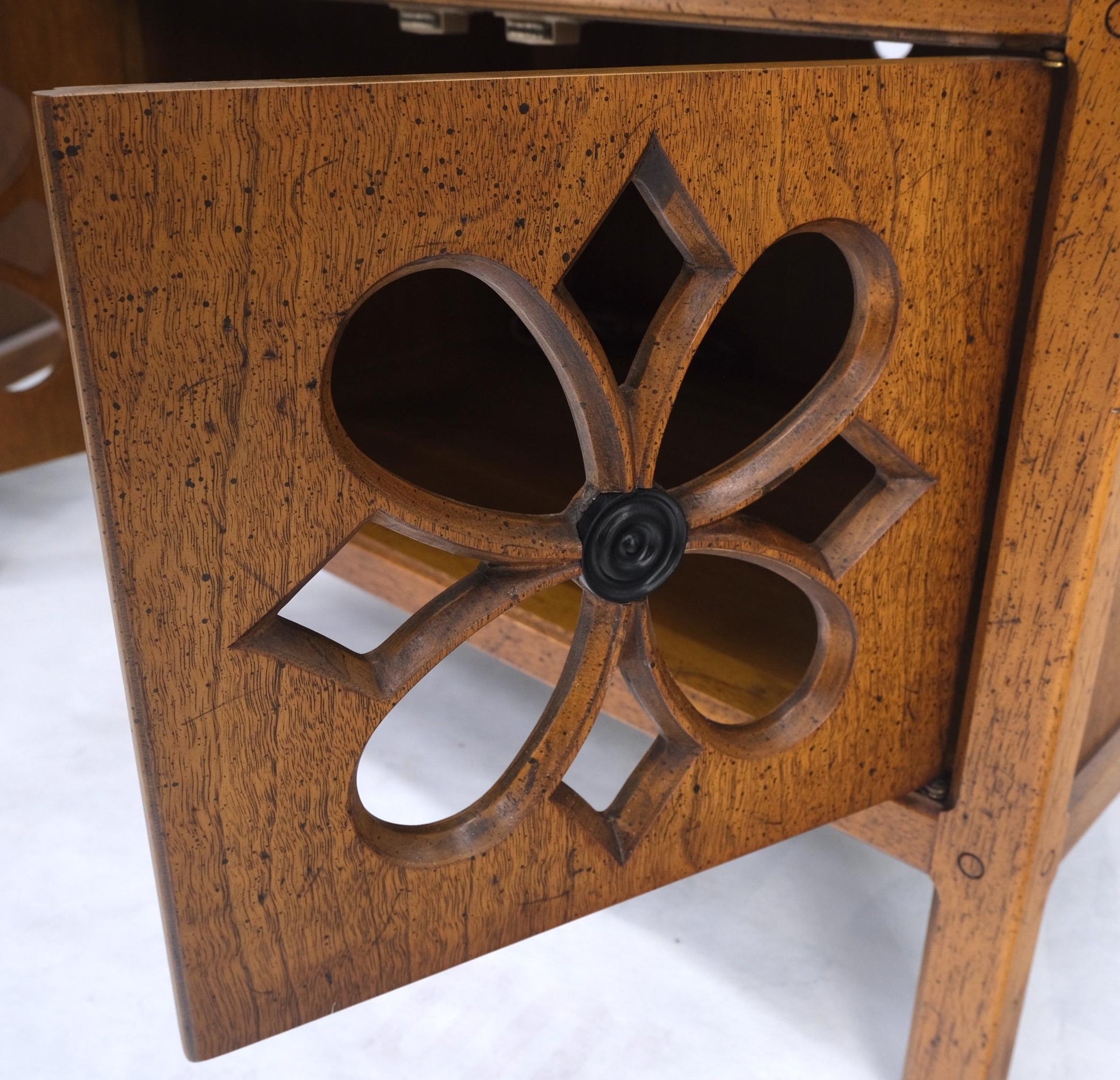 EstablishedLines Pair Double Door Pierced Carved Doors Compartment Night Stands End Tables Mint