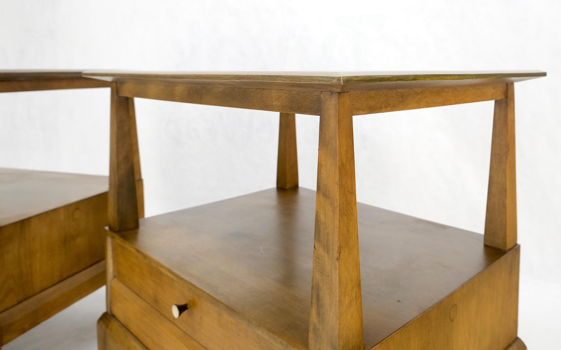 Pair Heywood Wakefield Mid-Century Modern One Drawer Nightstands End Tables Mint