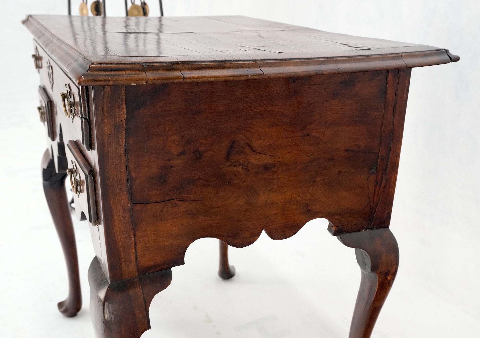 Antique Walnut 18th Century Queen Ann 3 Drawers Low Boy Good Condition