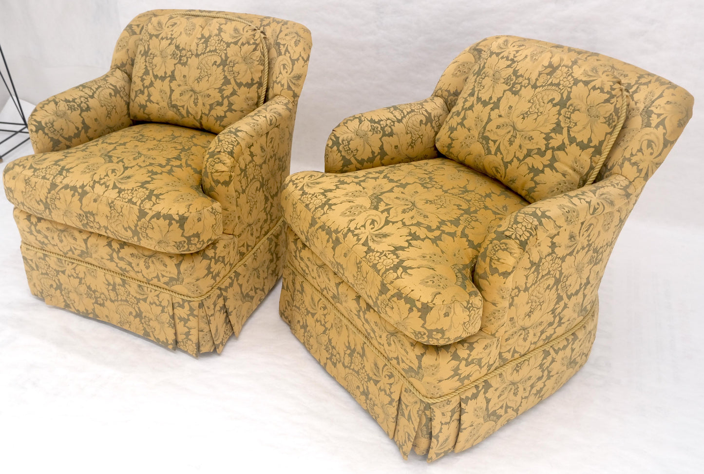 EstablishedLines Pair of Gold Floral Pattern Upholstery Lounge Chairs by Thomasville MINT