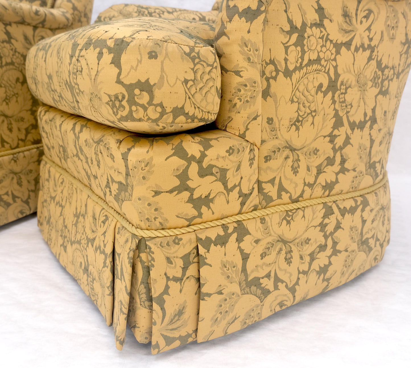 EstablishedLines Pair of Gold Floral Pattern Upholstery Lounge Chairs by Thomasville MINT