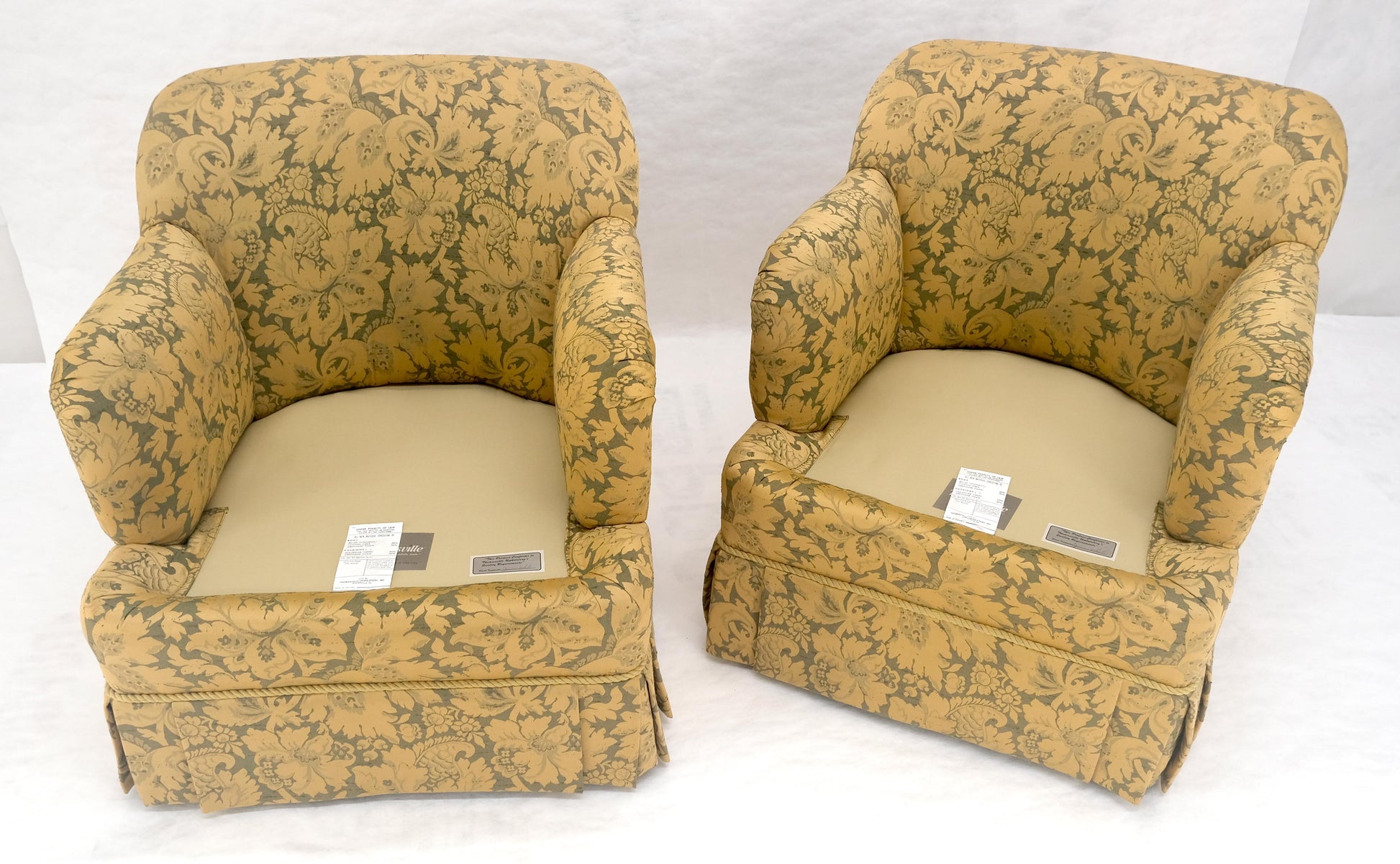 EstablishedLines Pair of Gold Floral Pattern Upholstery Lounge Chairs by Thomasville MINT