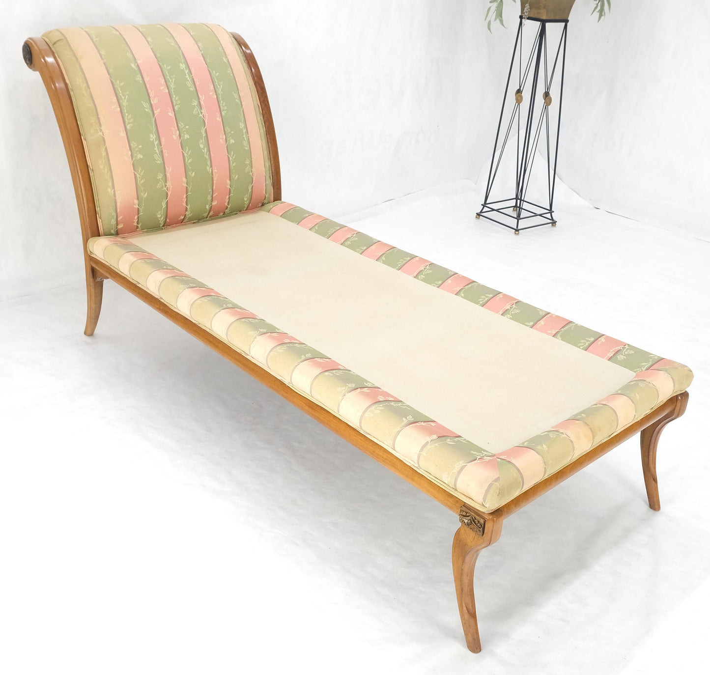 Klismos Light Carved Walnut Frame Chaise Lounge Chair Stunning MIINT Frame!