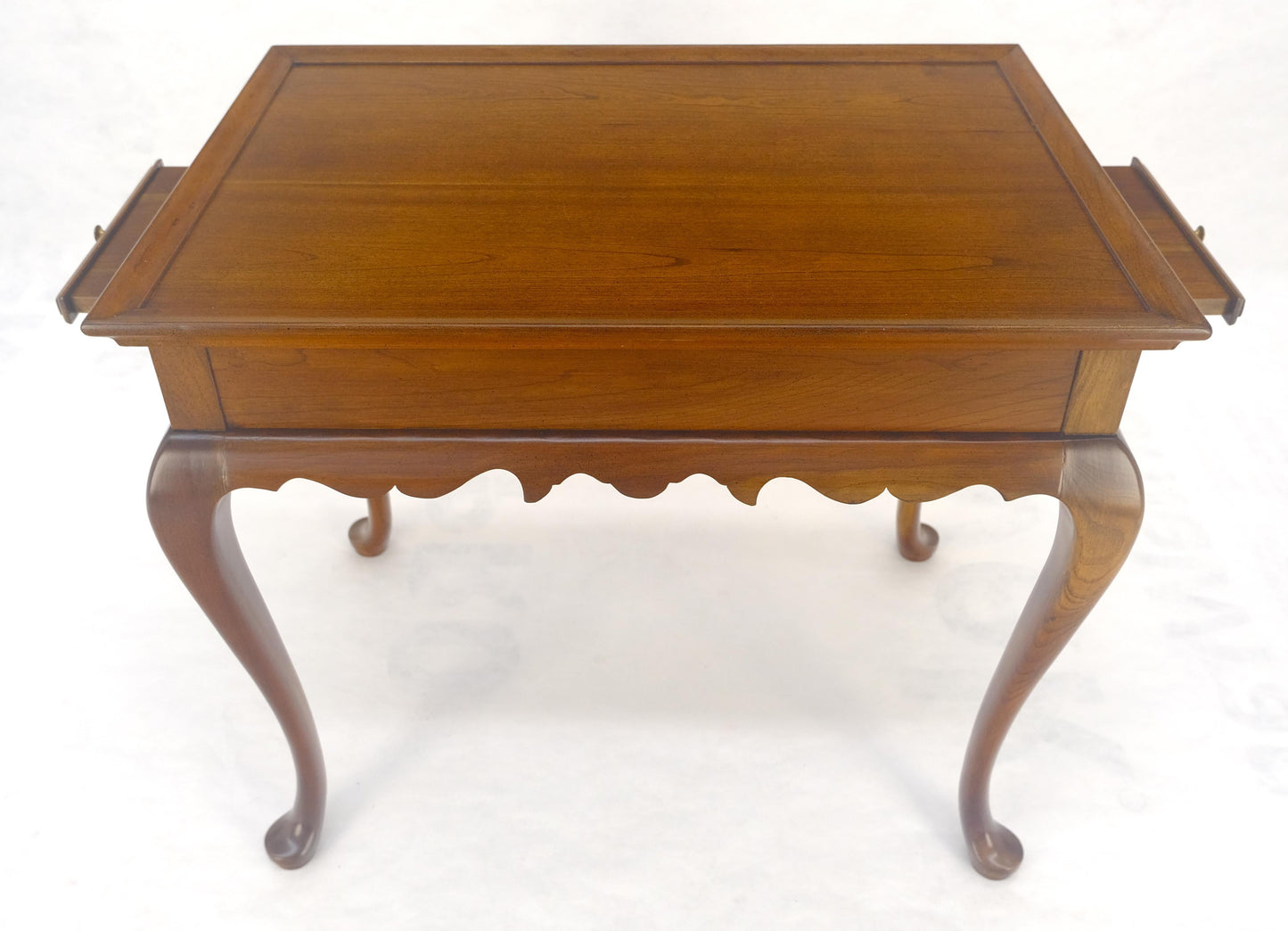 EstablishedLines Queen Ann Solid Mahogany Pull Out Trays Gallery Top Side End Table MINT