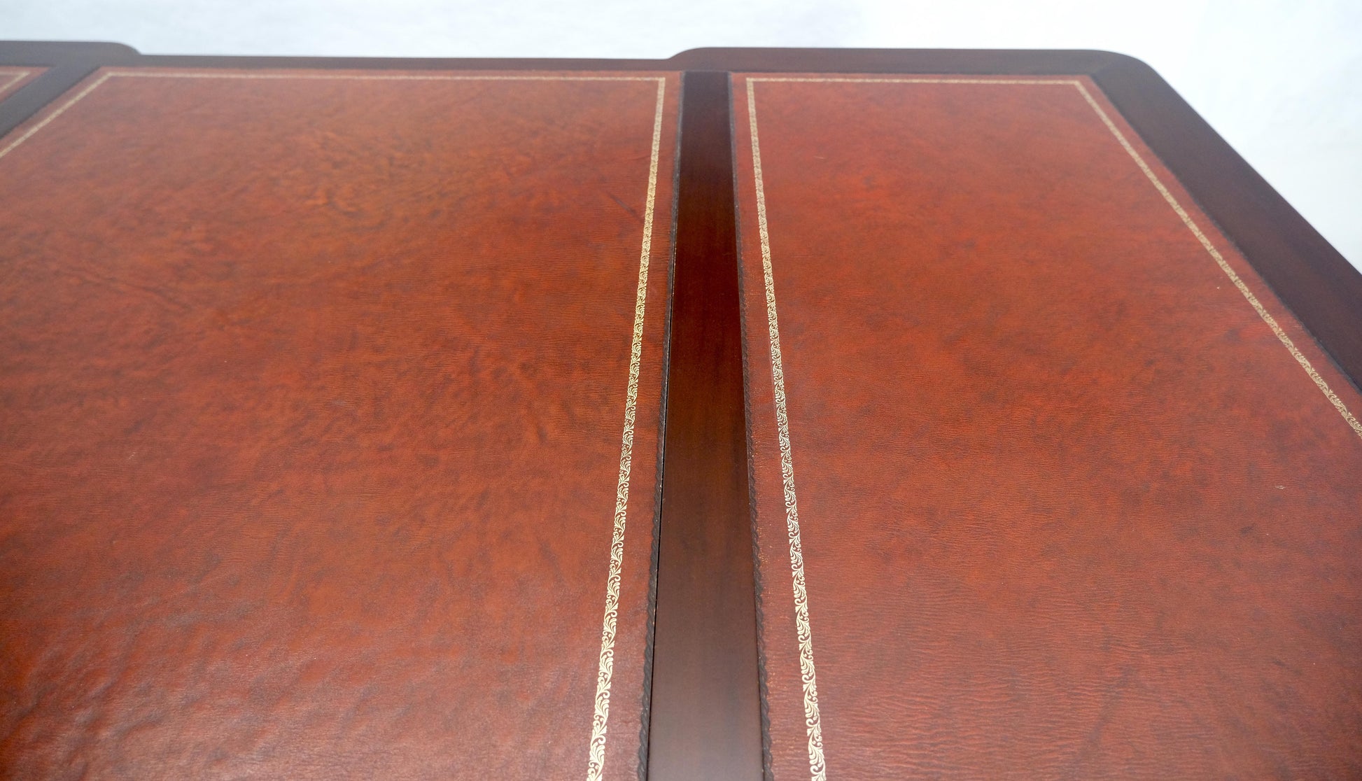 EstablishedLines Large Double Pedestal Embossed Leather Top Mahogany Partners Desk MINT
