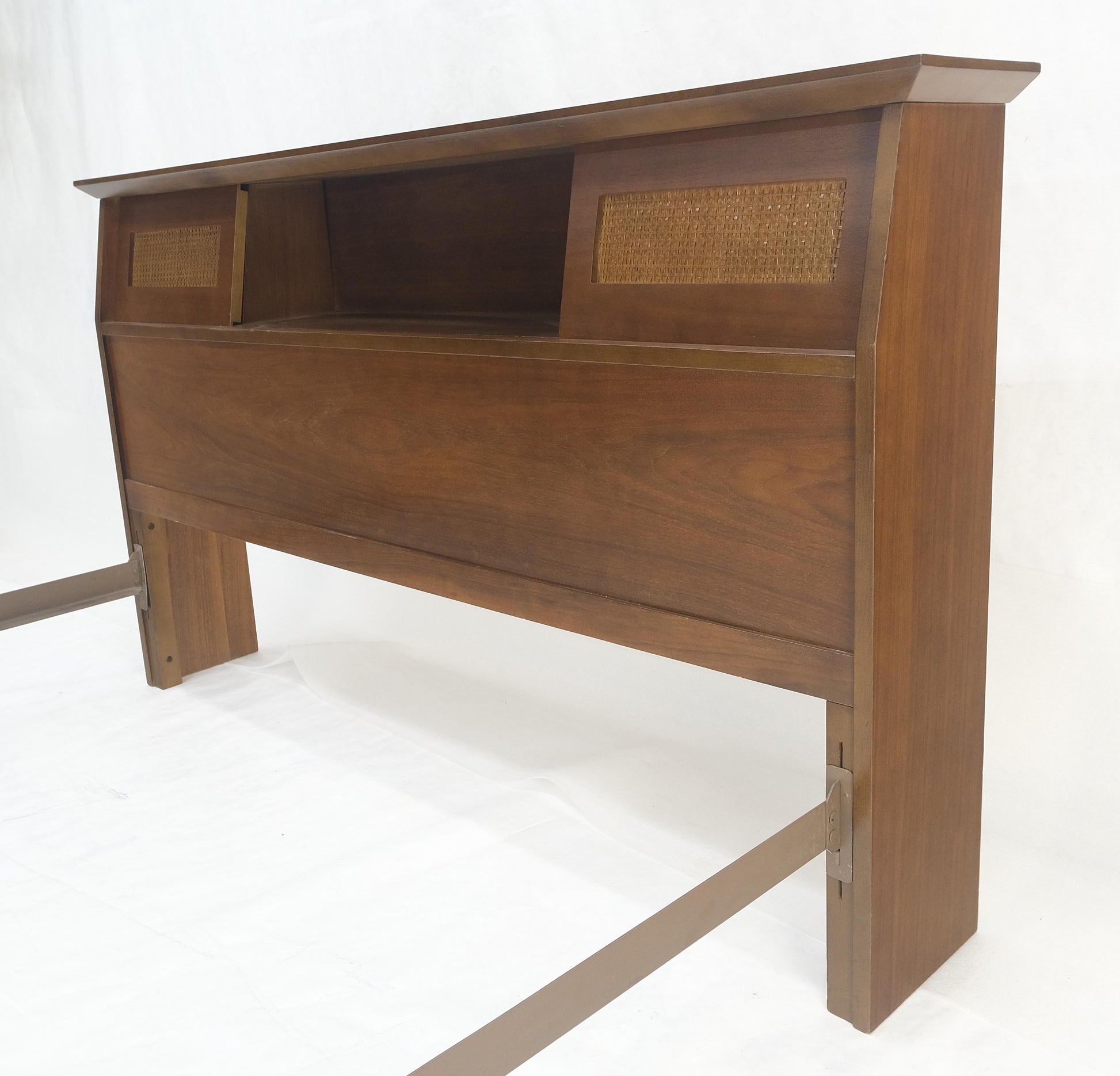 EstablishedLines Walnut Storage Compartment Wedge Shape Headboard Queen Size Bed w/ Rails MINT