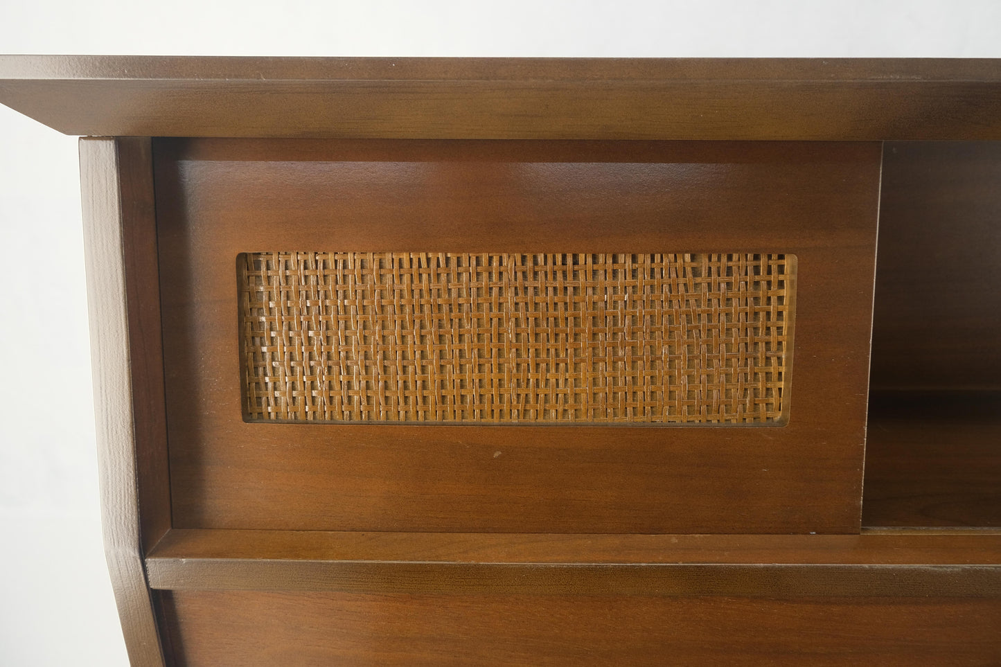 EstablishedLines Walnut Storage Compartment Wedge Shape Headboard Queen Size Bed w/ Rails MINT
