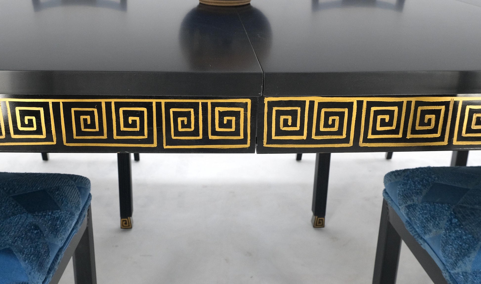EstablishedLines Black Lacquer Gold Ornament Decorated 6 Chairs 2 Leaves Dining Table Set MINT!