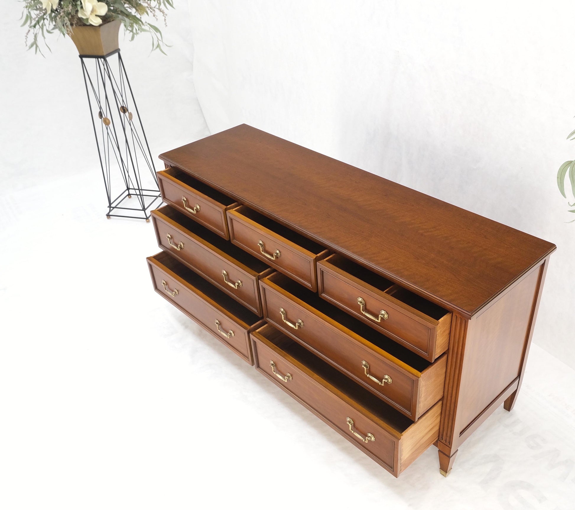 EstablishedLines Mid-Century Modern 7 Drawers Brass Drop Pulls Long Walnut Dresser Credenza Mint!