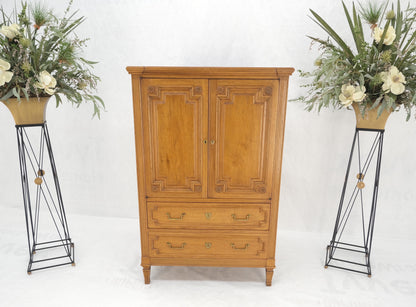 Superior Quality Raised Panel High Chest Dresser Cabinet Dresser MINT!
