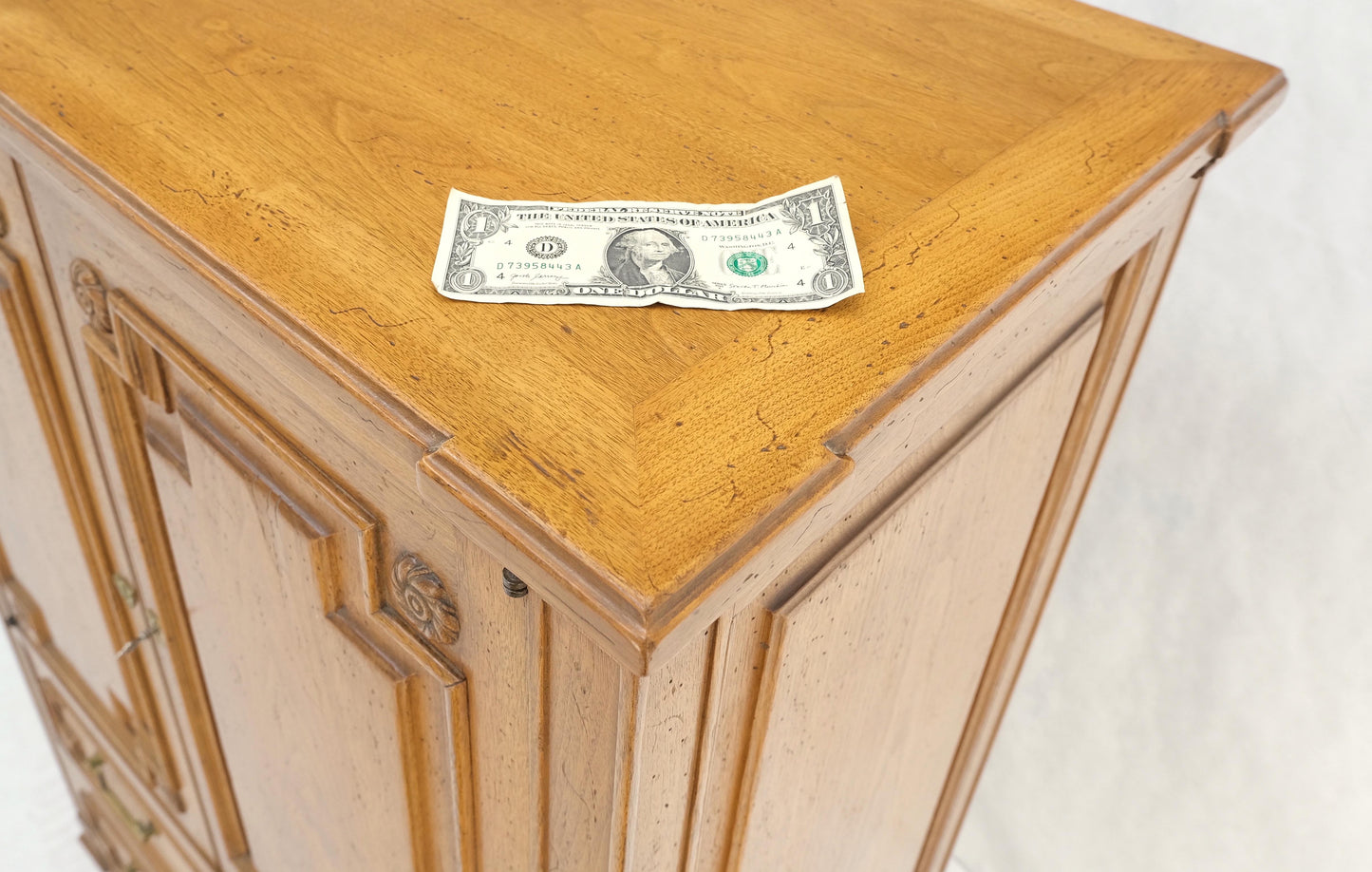Superior Quality Raised Panel High Chest Dresser Cabinet Dresser MINT!