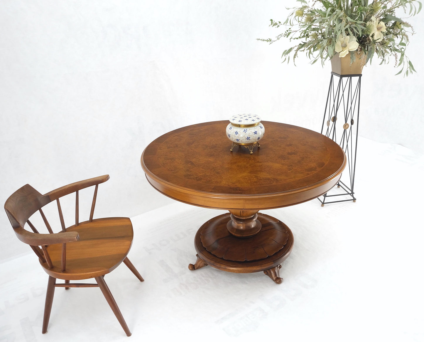 Burl Walnut Wood Top Round Carved Lotus Shape Base Dining Center Table Mint!
