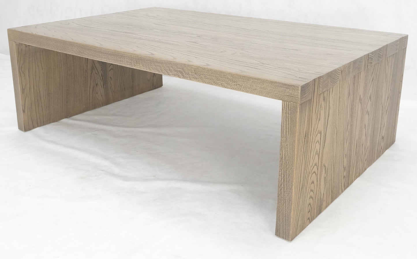 EstablishedLines Large 40x60 Rectangle Cerused White Wash Solid Oak Dovetailed Coffee Table MINT!