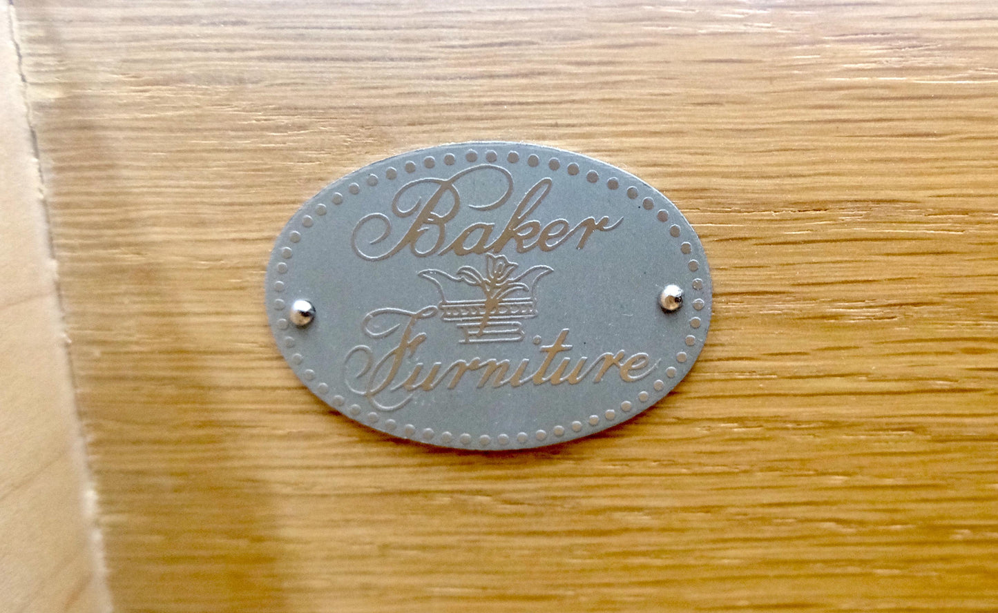 EstablishedLines Baker Slate Top Silver Leaf Scallop Front Two Drawers Night Stand End Table MINT