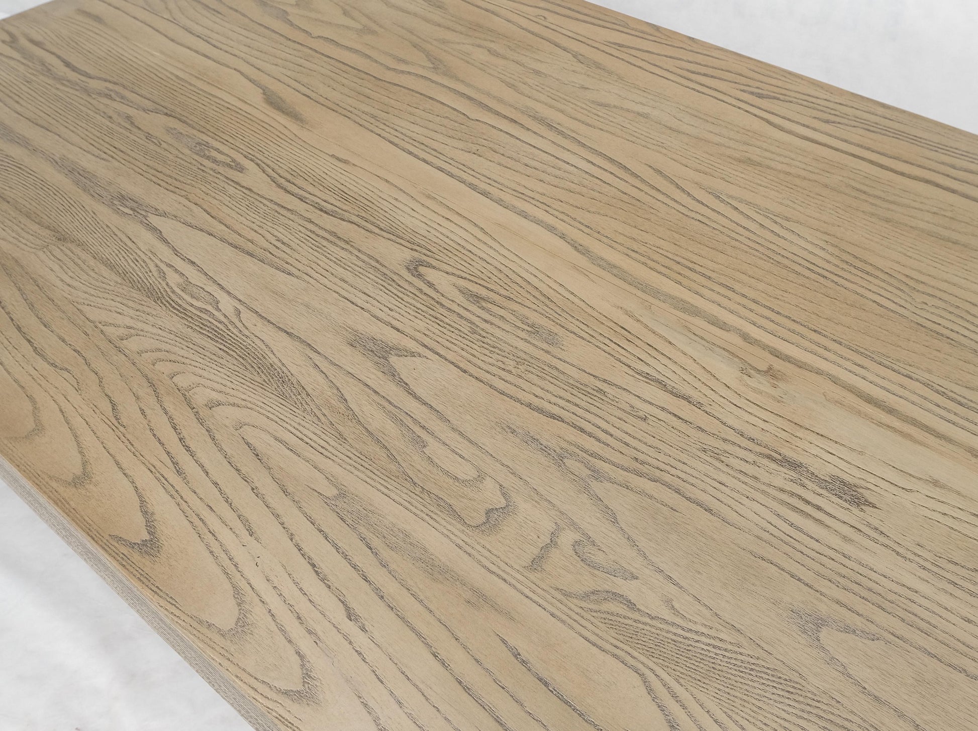 EstablishedLines Large 40x60 Rectangle Cerused White Wash Solid Oak Dovetailed Coffee Table MINT!