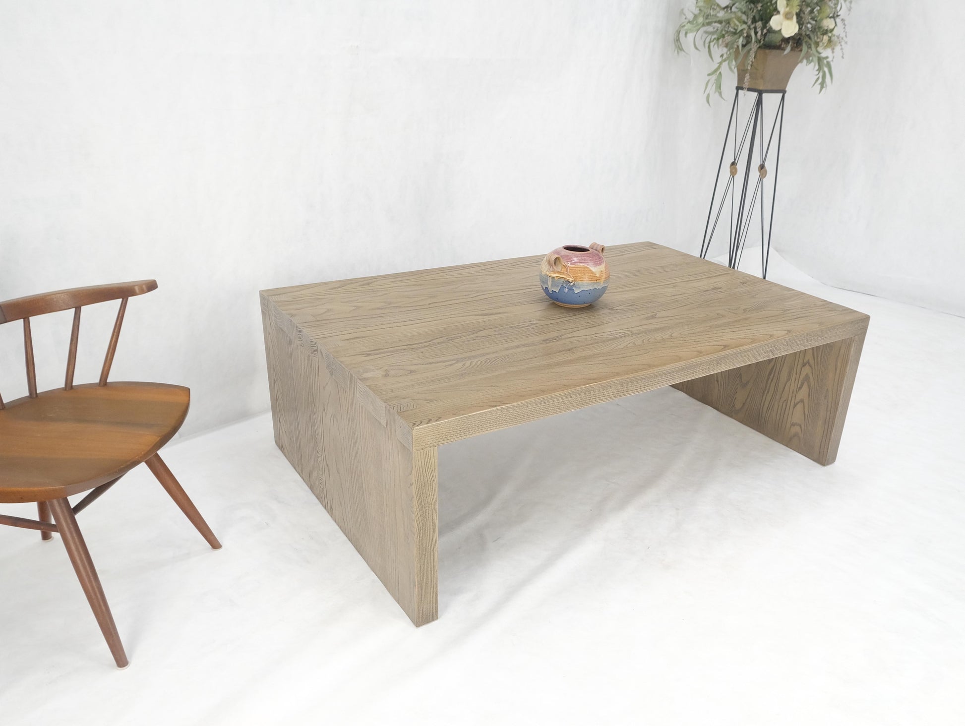 EstablishedLines Large 40x60 Rectangle Cerused White Wash Solid Oak Dovetailed Coffee Table MINT!
