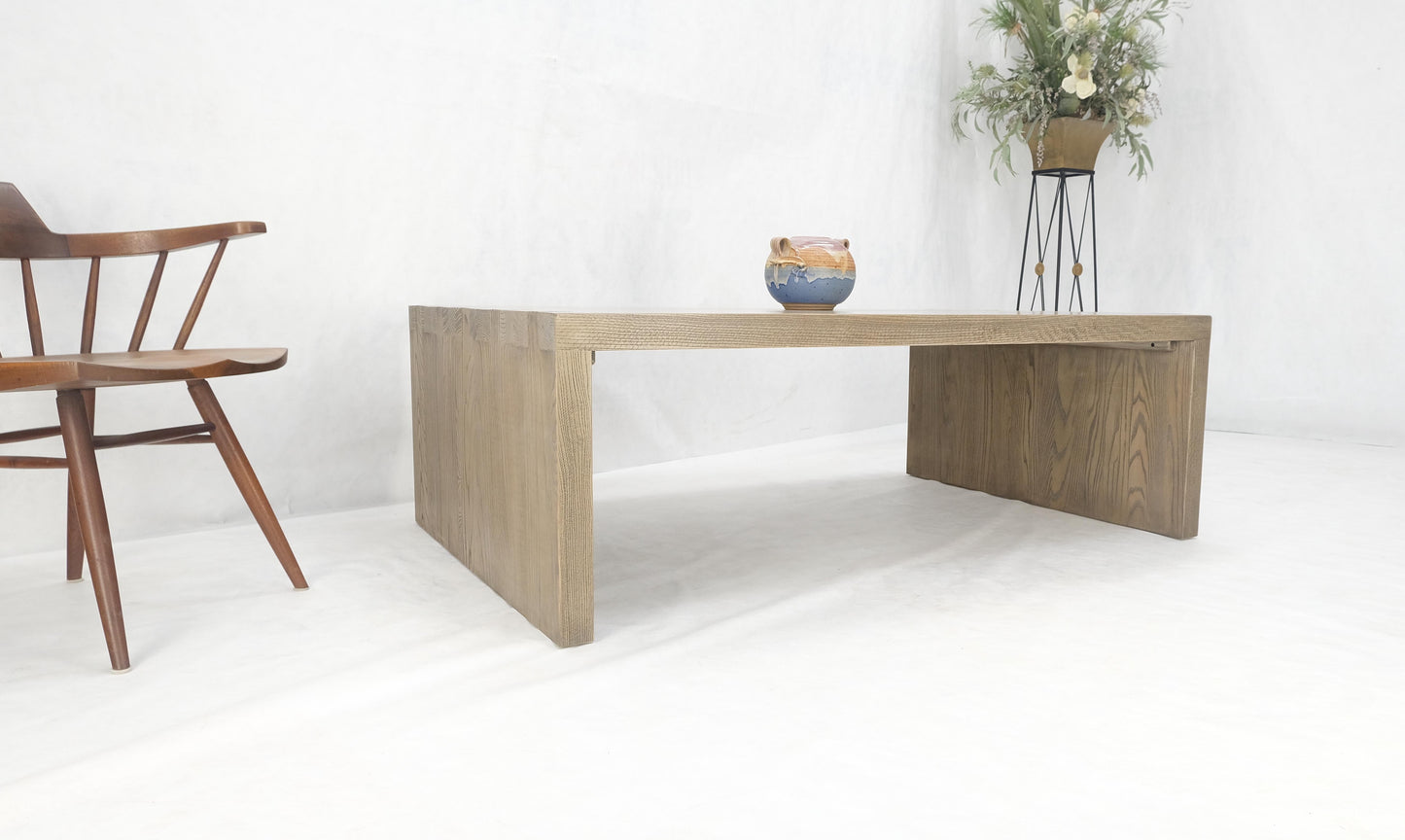 EstablishedLines Large 40x60 Rectangle Cerused White Wash Solid Oak Dovetailed Coffee Table MINT!