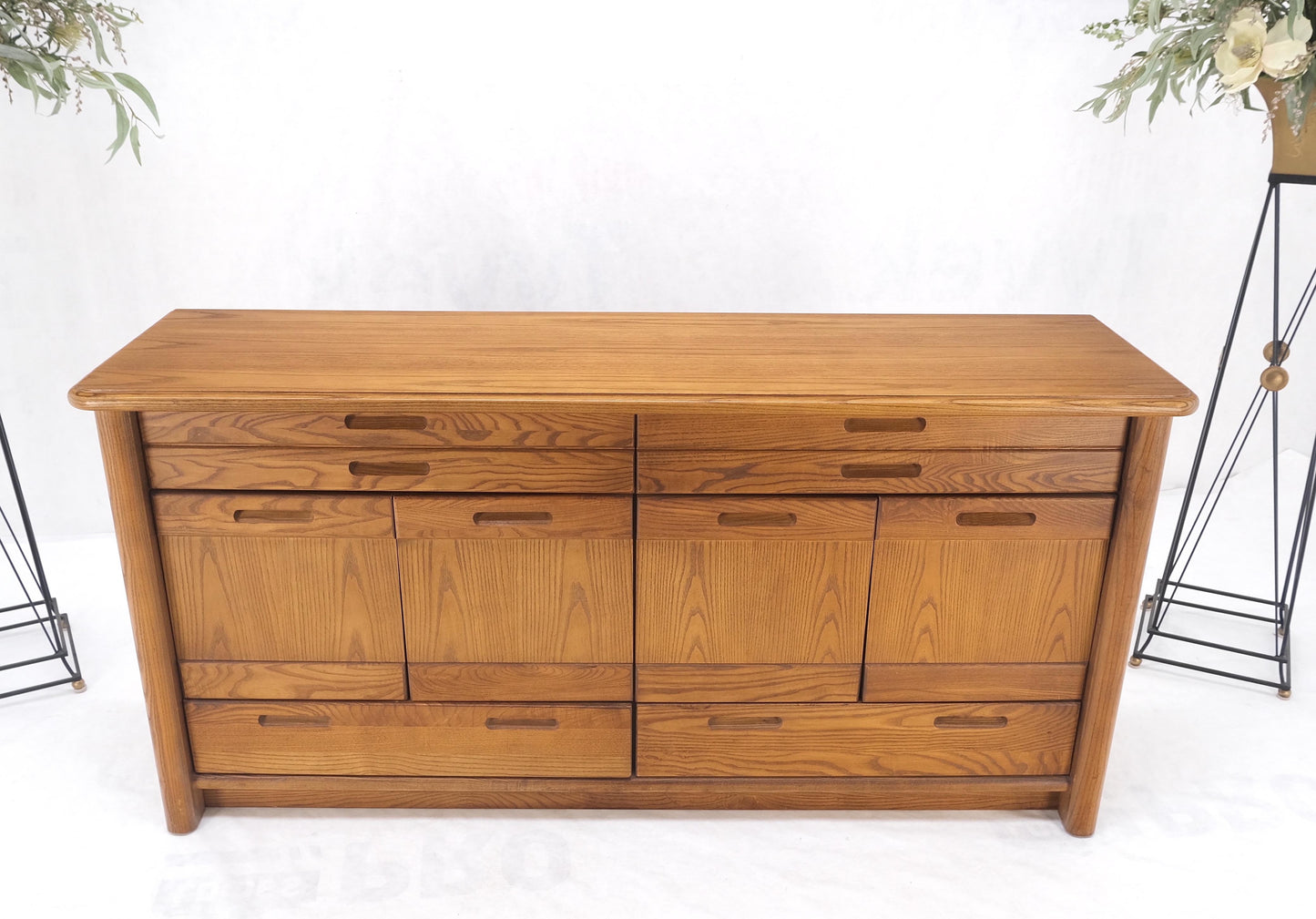 EstablishedLines Solid Oak Mid-Century Modern Credenza Server Two Door Compartments Cabinet Mint!