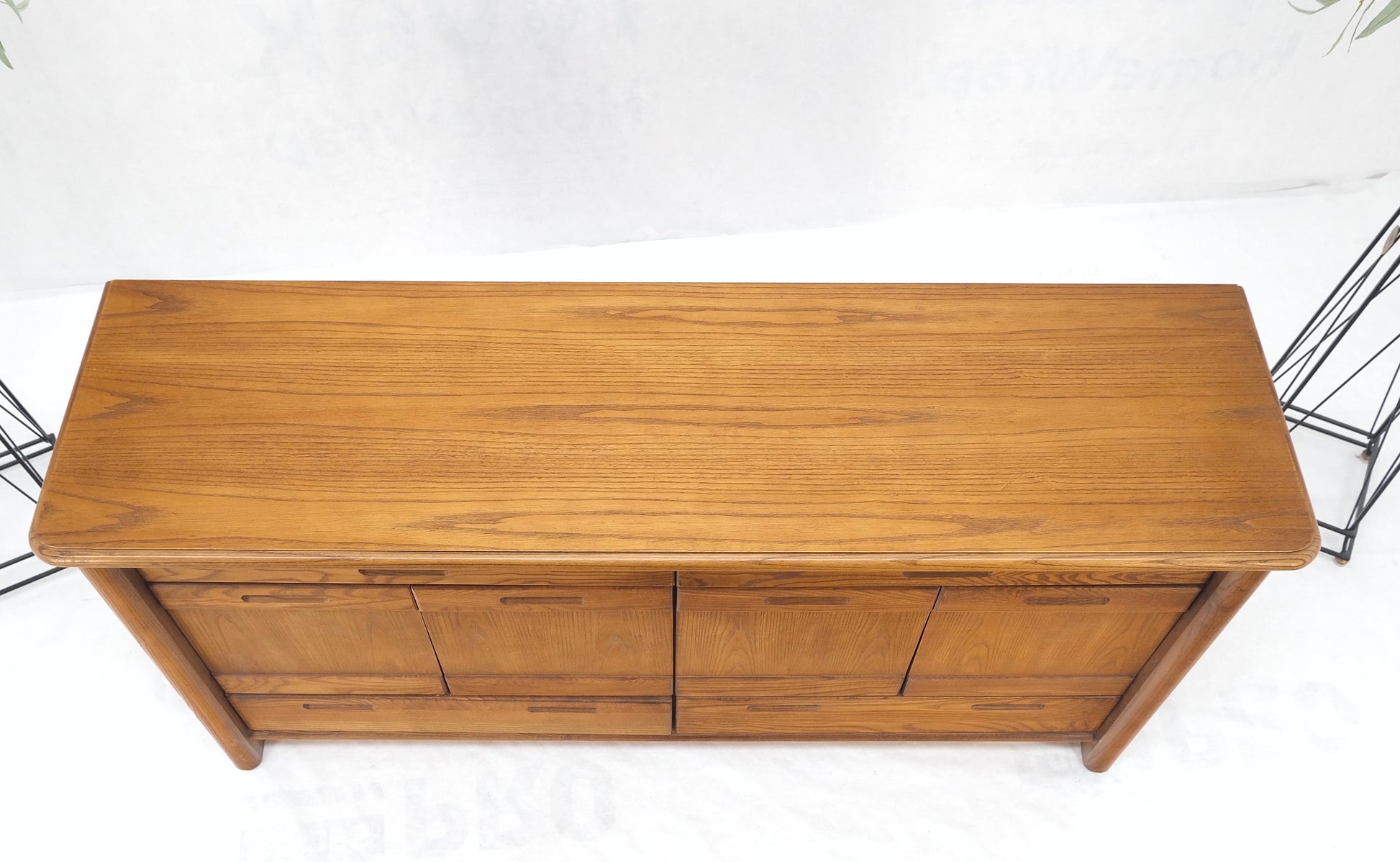 EstablishedLines Solid Oak Mid-Century Modern Credenza Server Two Door Compartments Cabinet Mint!