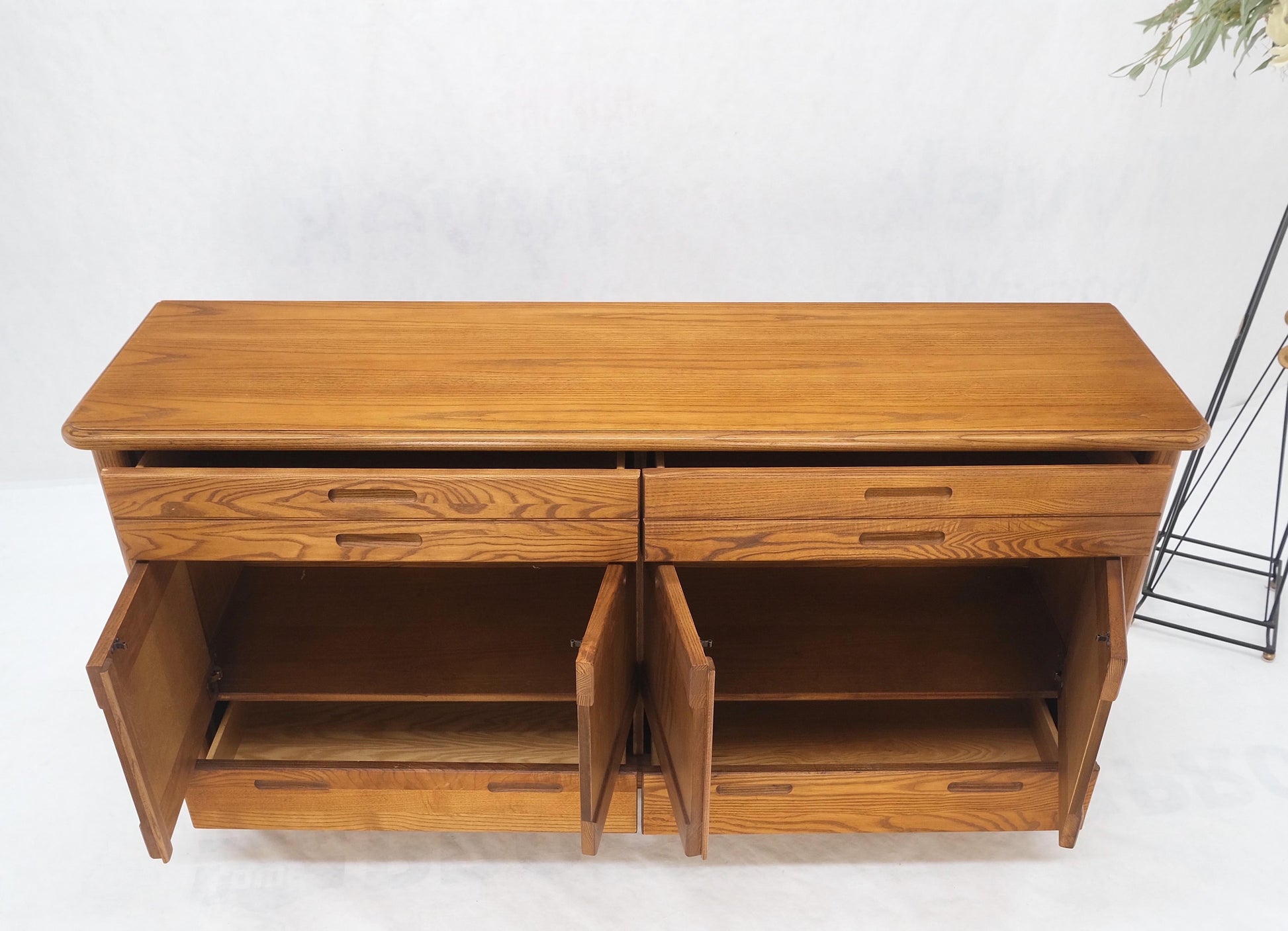EstablishedLines Solid Oak Mid-Century Modern Credenza Server Two Door Compartments Cabinet Mint!