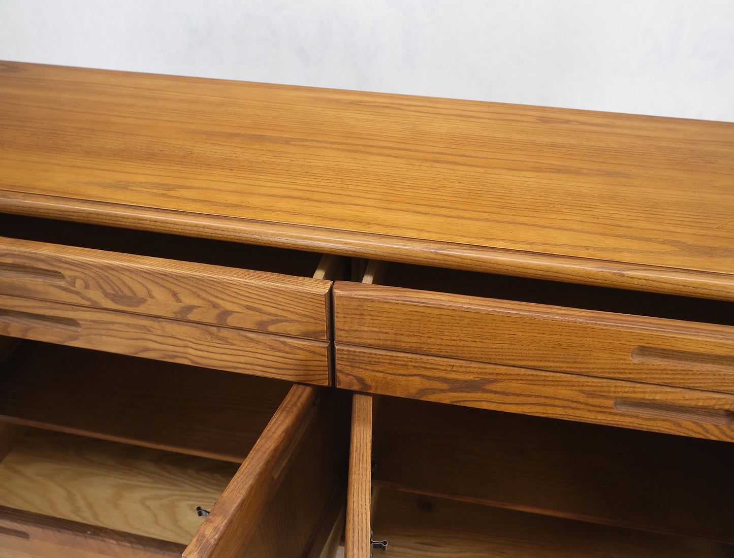 EstablishedLines Solid Oak Mid-Century Modern Credenza Server Two Door Compartments Cabinet Mint!