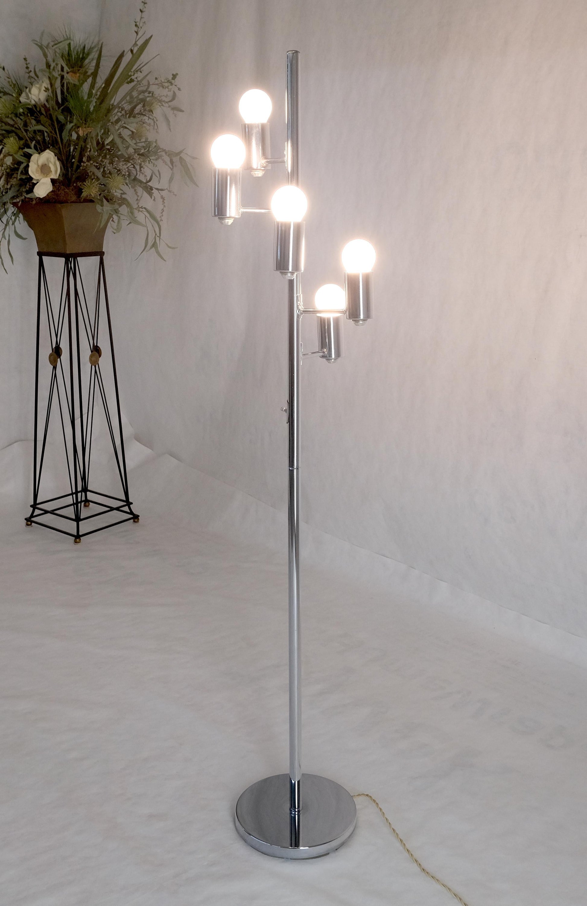 EstablishedLines Mid Century Modern Chrome Spiral Arranged Five Globes Floor lamp Light Fixture