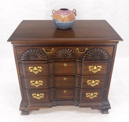 EstablishedLines Fine Block Front Scallop Carving 4 Drawers Bachelor Chest Dresser MINT