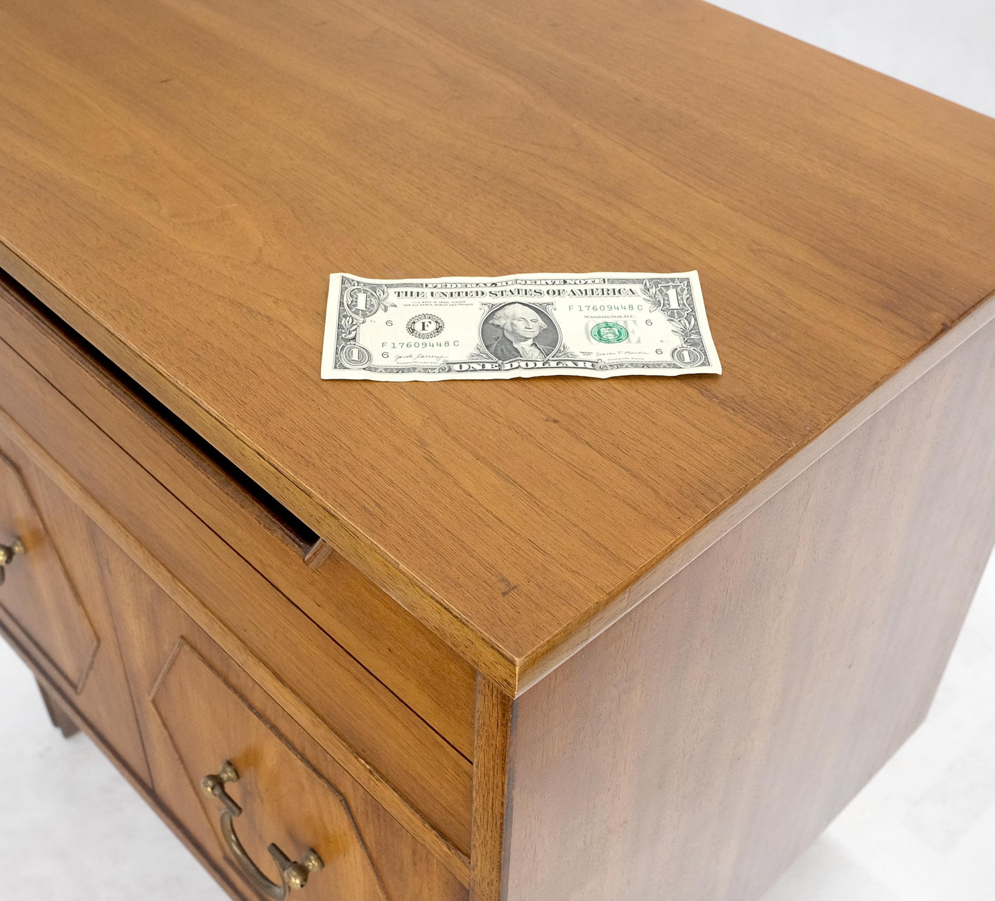 EstablishedLines Pair Light Walnut One Drawer Two Doors Solid Brass Bucked Pulls Nightstands MINT