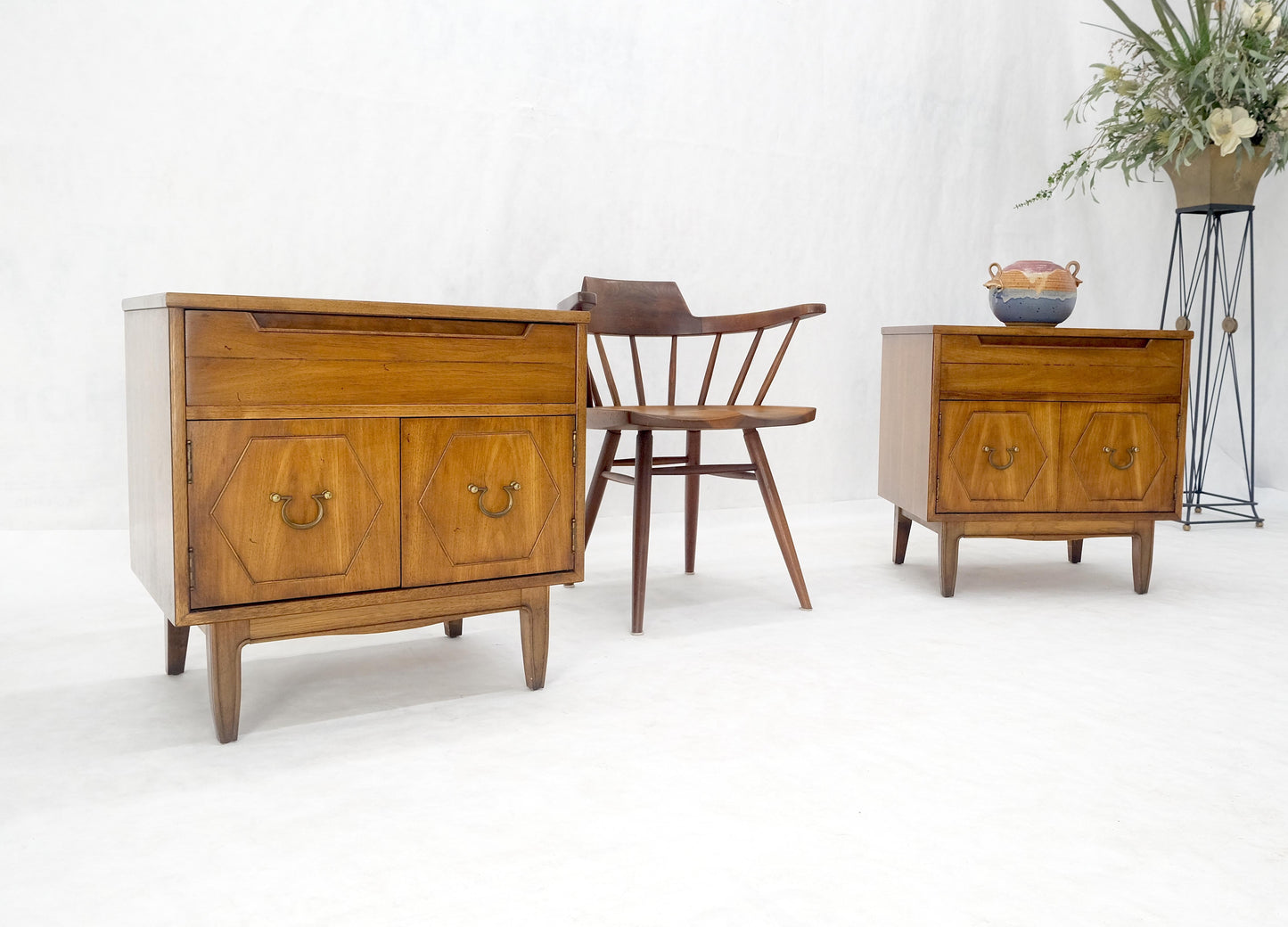 Pair Light Walnut One Drawer Two Doors Solid Brass Bucked Pulls Nightstands MINT