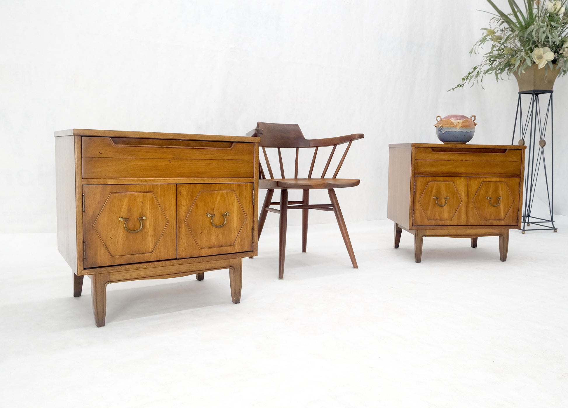 EstablishedLines Pair Light Walnut One Drawer Two Doors Solid Brass Bucked Pulls Nightstands MINT