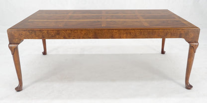 EstablishedLines Baker Vivid Pattern Walnut Top Burl Queen An Style Caved Legs Coffee Table MINT!