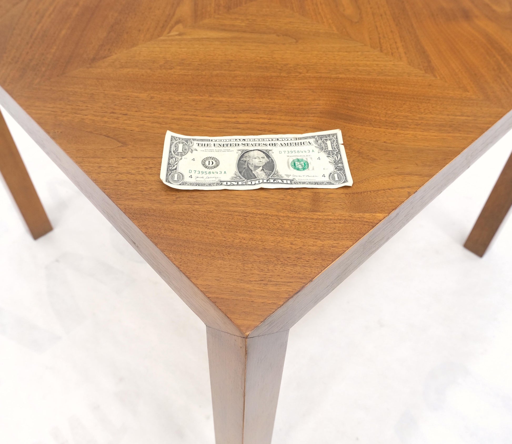 EstablishedLines Light Walnut Square Mid-Century Modern Side End Table Mint!